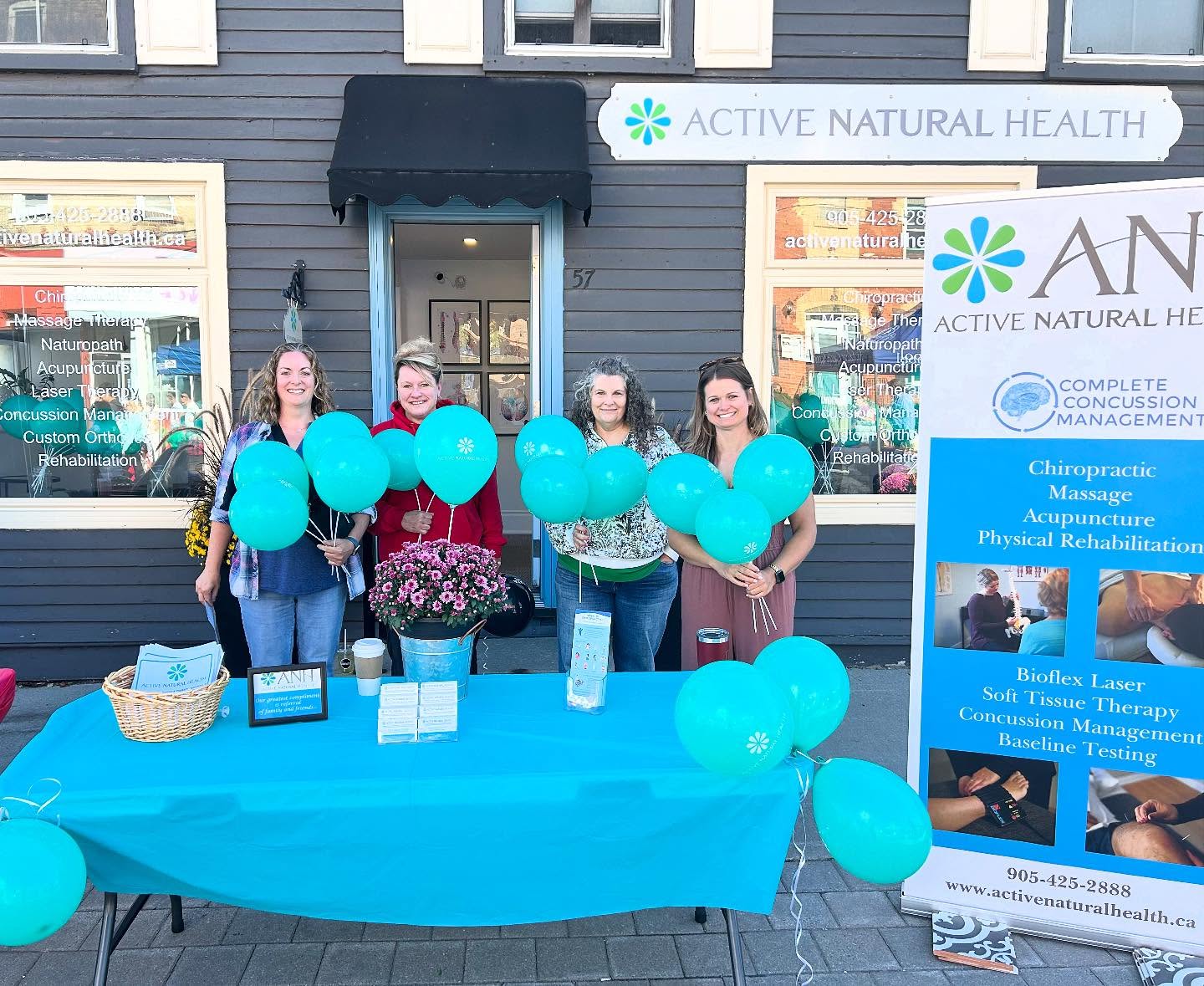 We had a fun time seeing familiar faces and handing out balloons at the Harvest Festival in Brooklin! ๐
Thank you to everyone who stopped by to say hi ๐๐ผ ๐ฅฐ