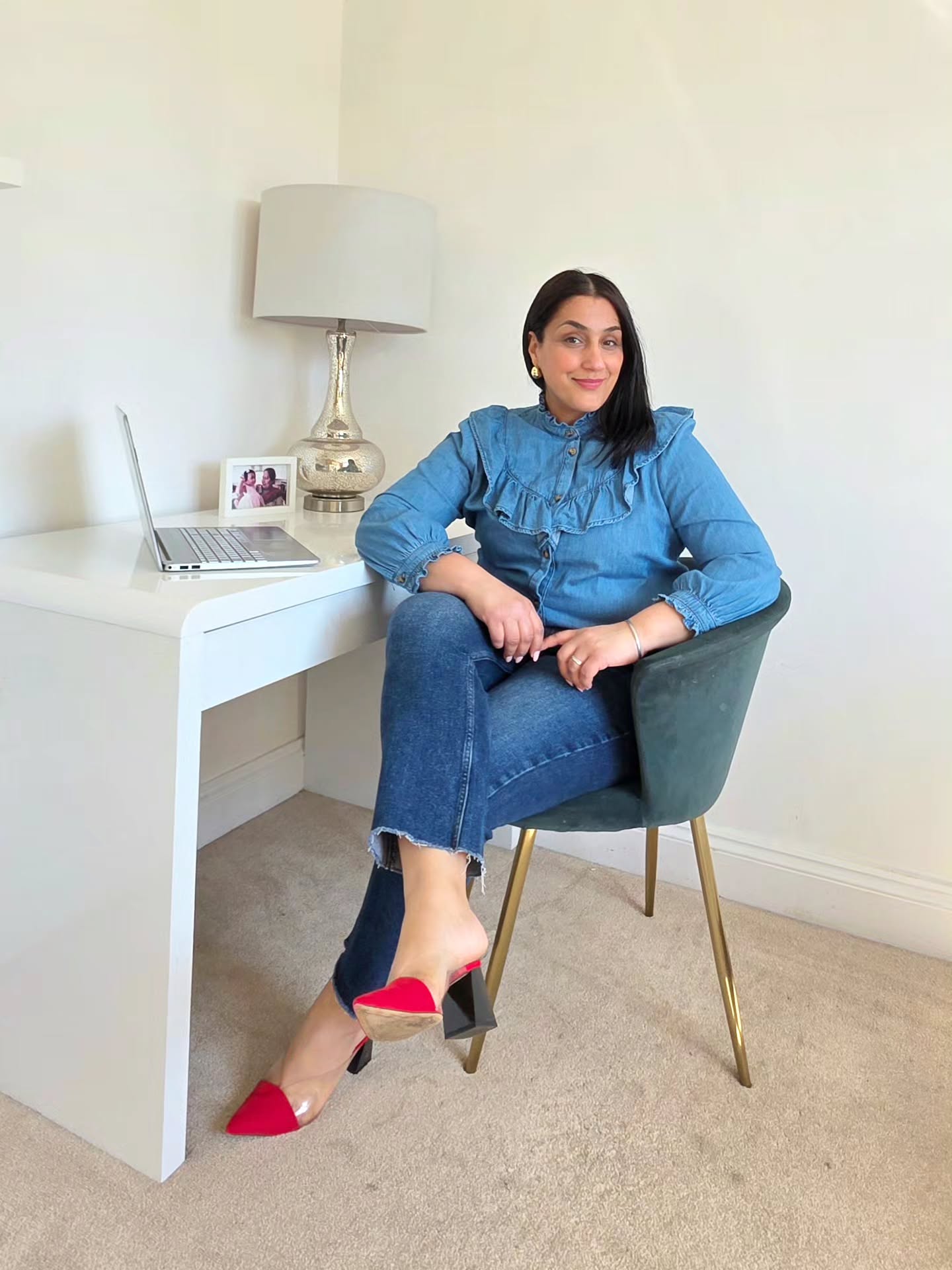 ✨ I am celebrating 7 years in business
this month ✨
When I first started my styling business, I had no idea if this would take off, even though i had many years of experience in the fashion industry. Running a business can feel super scary, especially when everything is new. But what a journey it’s been!
I’ve been lucky enough to work with so many incredible women and men, helping them feel confident and empowered through style. 💃🕺
A huge thank you to my amazing clients and followers for your continued support and for sharing such kind words about my transformational services.
You are the reason I get to do what I love every day. 🙏❤️
Here’s to the next chapter, I can’t wait to see what’s in store! ✨🥂
#personalstylistessex #stylingservices
#40pluswomen #midsizestyle #personalstylingservices #personalstylistlondon #personalstylistuk