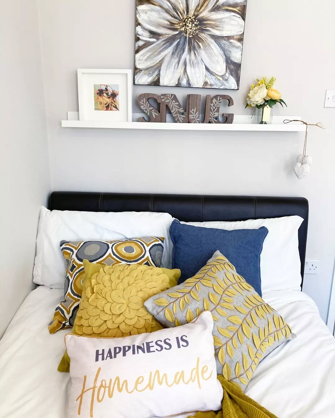 Happy Monday 💛 You got this 💪