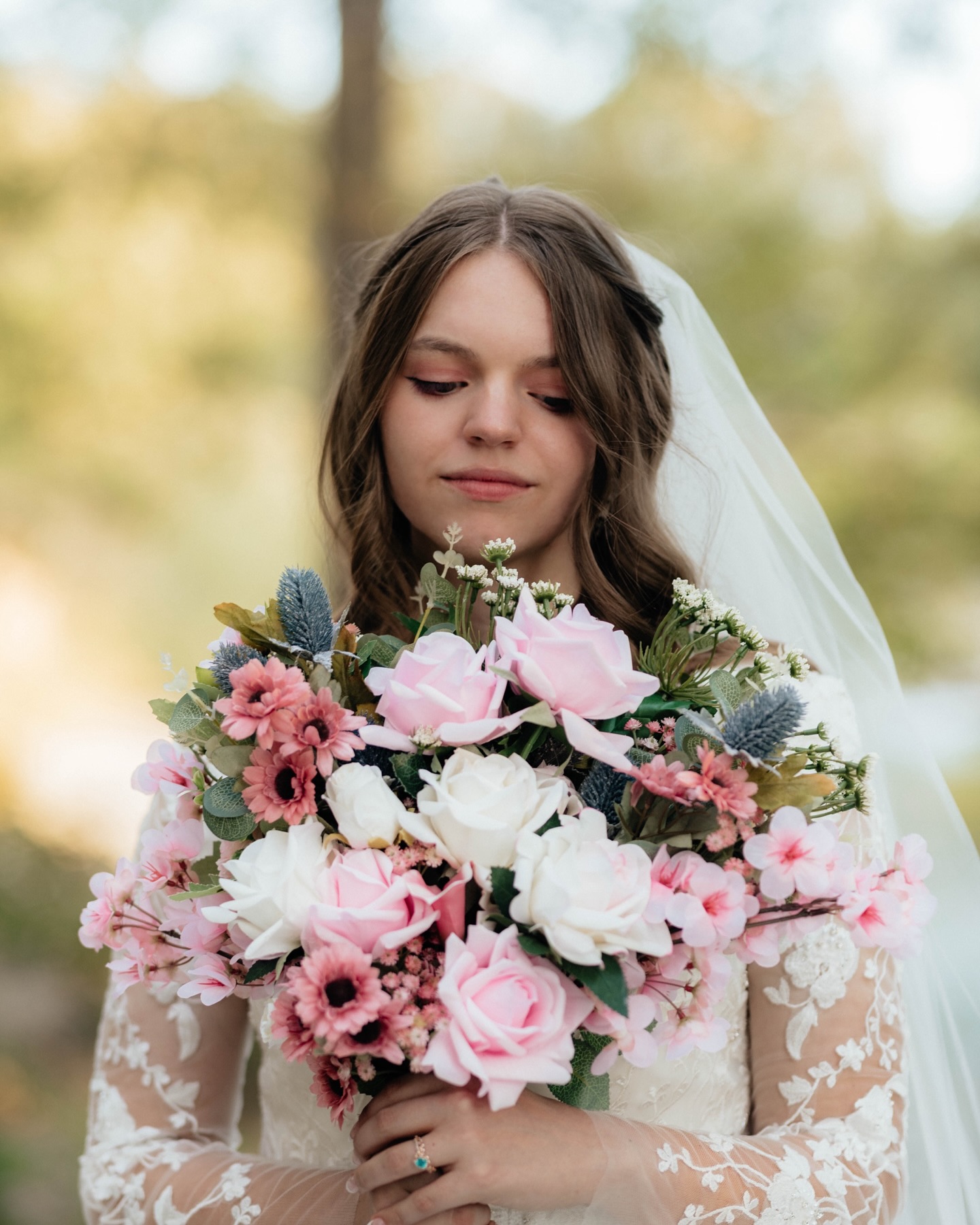 16 days left until these two are officially the Johnsons 🤍
#saltlakecityphotographer #loveandwildhearts #saltlakecityelopement #northernutahphotographer #utahisbeautiful #utahunique #saltlakecity #visualambassadors #utahphotography #utahweddings #posepatch #utahisrad