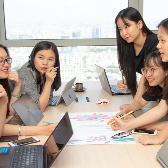 Are you looking for a Korean conversation club (class)? More speaking, More improving your Korean skill. We are different from the other Korean language schools in Seoul. We will make you speak Korean in 3 months.
Morning or Evening or Sat!
The small number of the group classes.
www.bestfriendcenter.com
韓国語話す教室、韓国語話す授業
한국어말하기수업, 한국어회화수업
#KoreanlanguageschoolSeoul#koreanconversationclass#koreanspeakingclub#koreanconversationclub#韓国語話す教室#韓国語話す授業#한국어말하기수업#한국어회화수업