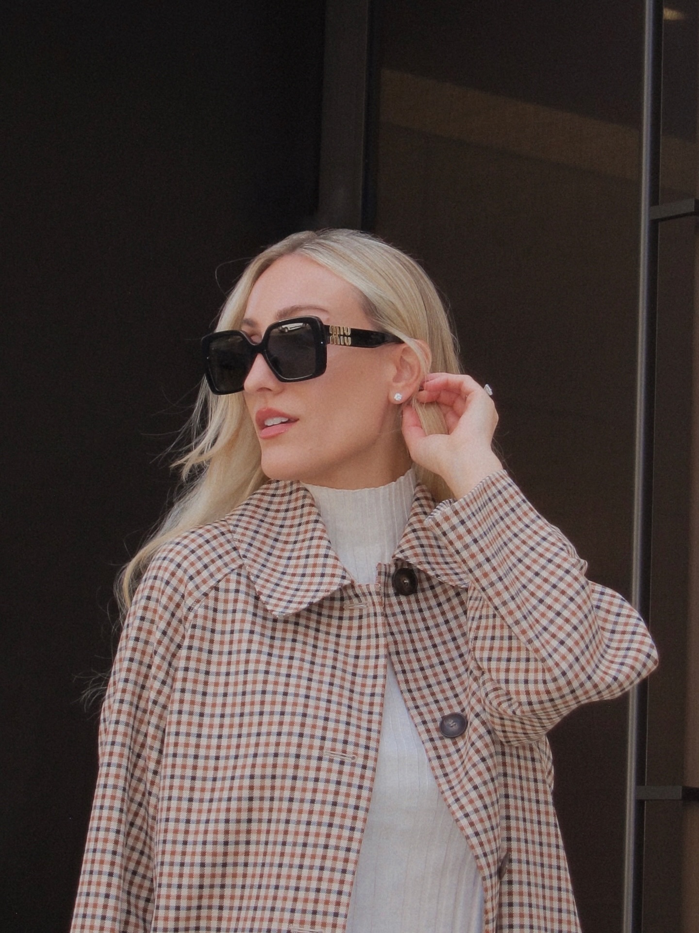 The Gabriel Coat from @sezane’s latest drop is giving Annie James • IKYK • #SezaneLovers
Shop now on my @shopmy