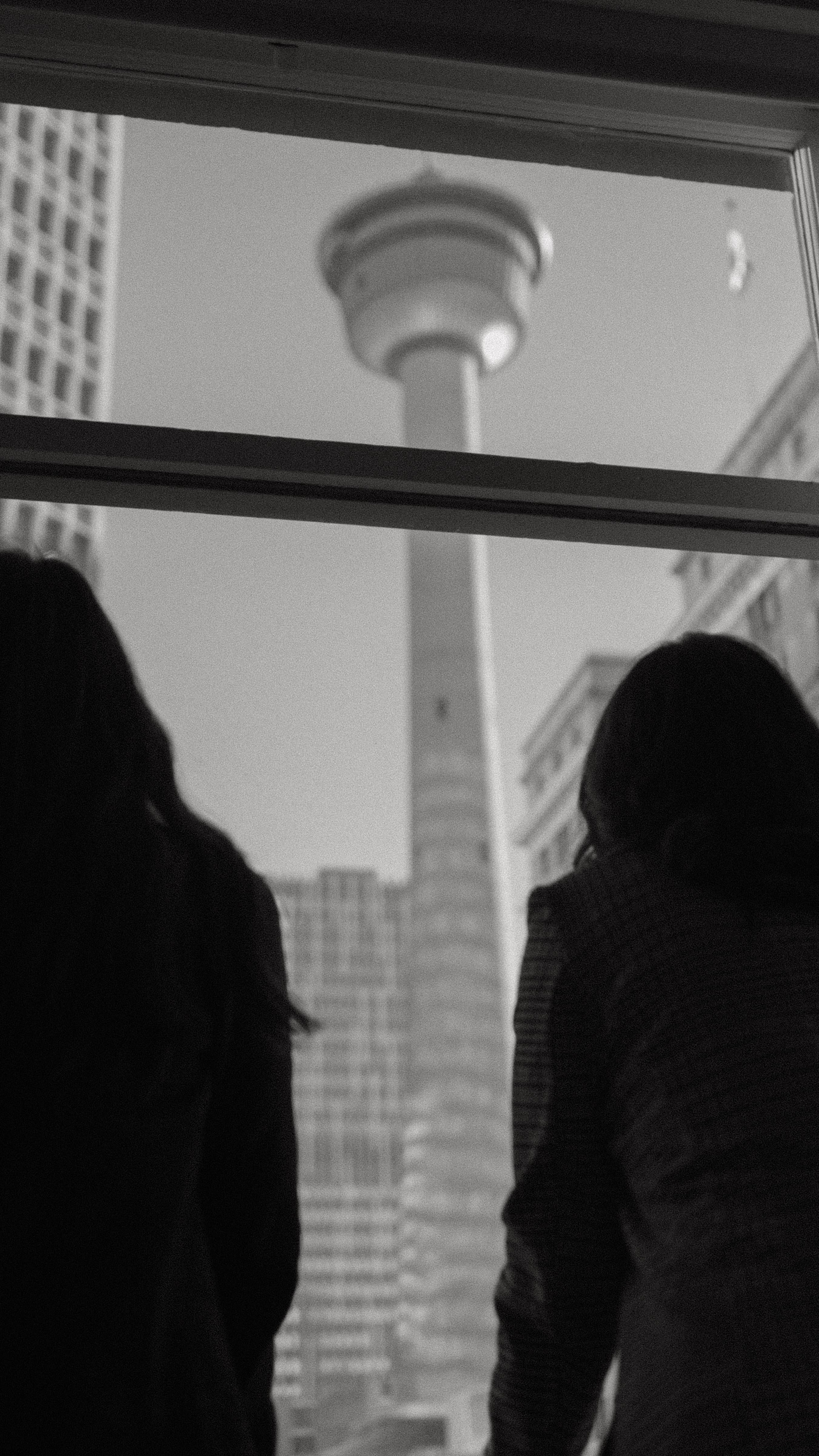 Fall in Calgary = cozy sweaters, spooky nights, and ALL the pumpkin vibes. If you’re looking for something fun to do in the next few weeks, here are some can’t-miss events:
Calgary International Film Festival (CIFF)
Now - Sept 28th
YYC Pizza Fest
Sep 26–Oct 13
Heritage Park — Fall Ghost Tours
Sep 24–25; Oct 1–2 & 7–9
Calaway Park — Halloweekends
weekends to Oct 13
Granary Road — Harvest Festival & Pumpkin Hunt
weekends Sep 20–Oct 12
.
.
.
#calgaryliving #whattodoincalgary #fallincalgary #calgaryevents #calgary #calgaryalberta #fallinalberta #calgaryfall #eventsincalgary #whattodo #funthings #havefun #datenightincalgary #calgarydatenight