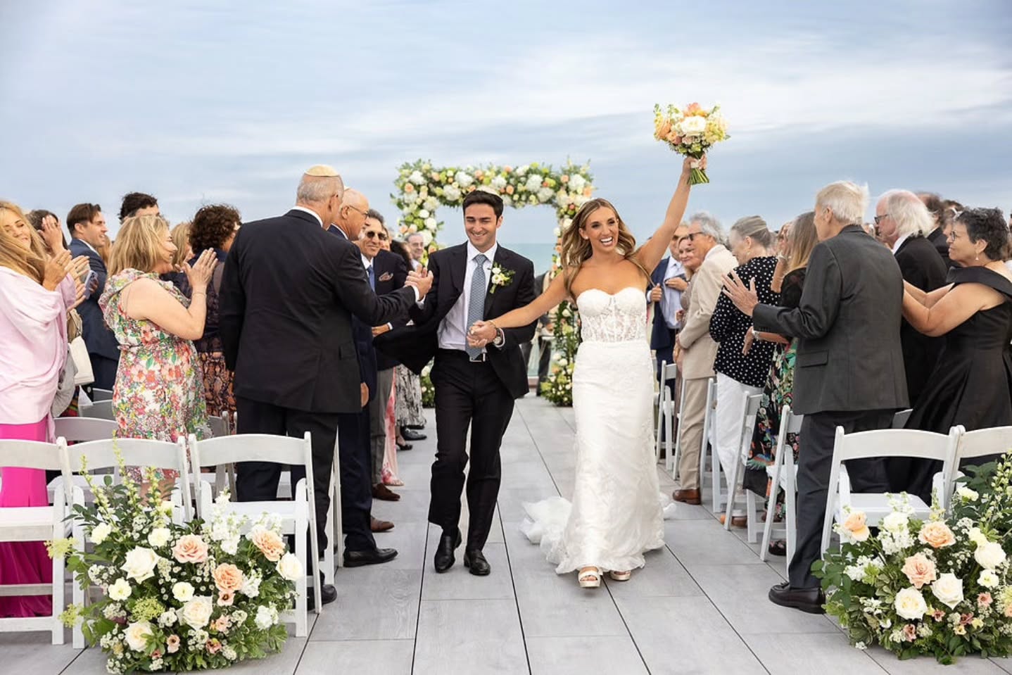 Casting our vote for peaches and cream palettes 🍑
Perfect for summer and equally fabulous in the fall, a hint of peach is a great way to make your flowers stand out against the blues and greys of Cape Cod. Looking for something other than blue and white for your 2026 Cape Cod wedding? We would love to connect! Reach out and let's get started!
📸 @bkb.and.co
.
Vendors:
Venue @wychmerebeachclub @wychmereevents
Rentals @peakeventservices @truenortheventrentals
Band @flipsidebandboston
Photography + Videography @bkb.and.co
Photo Booth @nephotobooth
Glam @bostonbeautynetwork
Florals @gardenpartycapecod