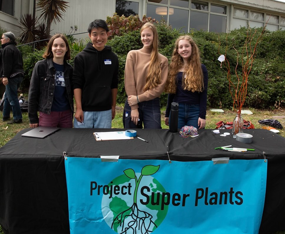 Hello from the Bay Area Youth Climate Summit! The team had a great time tabling for the project and creating an environmental wish tree while looking out at the incredible views from Fort Mason! @bayareaycs
Team photo credit: Gary F. Oehrle, Pro Bono Photo