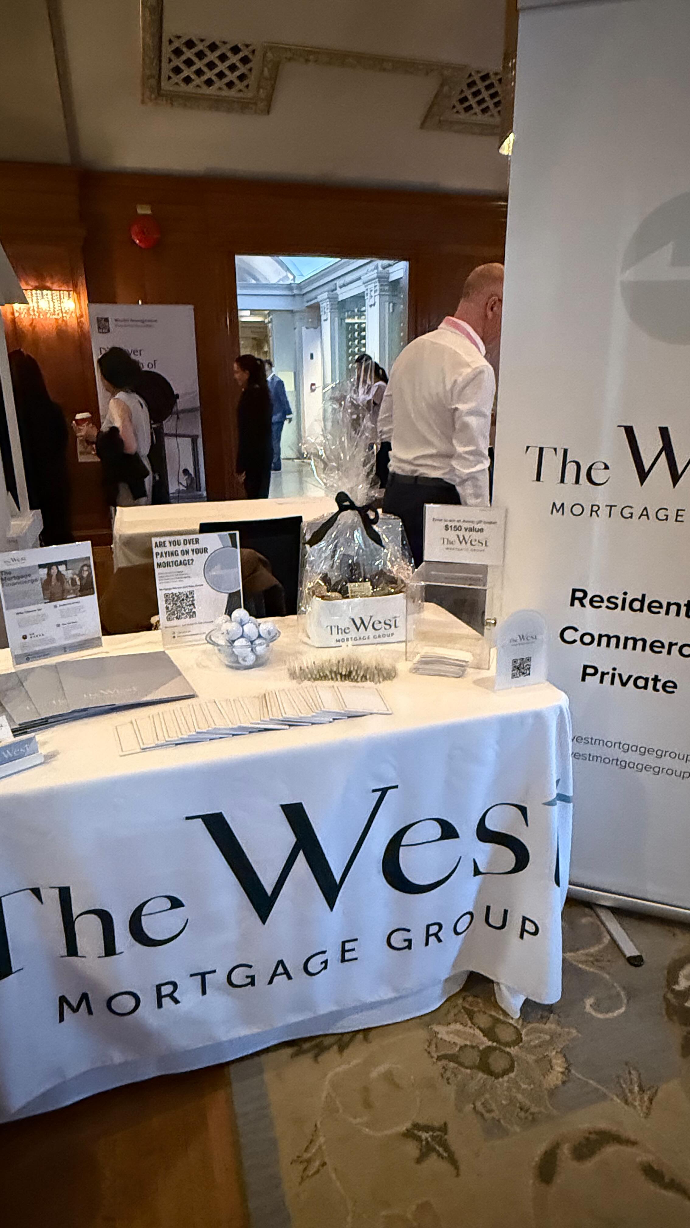 HerWealth Summit 2025 @herwealthsummit
Proud to be one of the sponsors for the first womenโs summit presented by @cadencefinancial with 675 attendees!
It was a day filled of powerful women sharing their stories and creating connections. #herwealth25