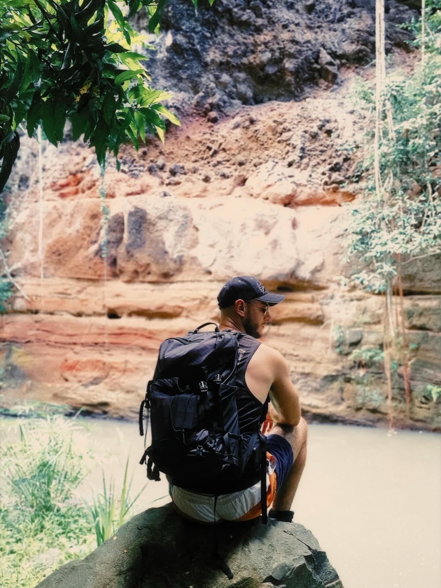 La randonnée, ce n’est pas seulement marcher. C’est aussi s’arrêter, respirer et apprécier ce que la nature offre.
👉 Plus de randonnées à découvrir sur Randonnons.com
#randonnons #guadeloupe #randonnée #nature #cascade #basseTerre #exploreguadeloupe