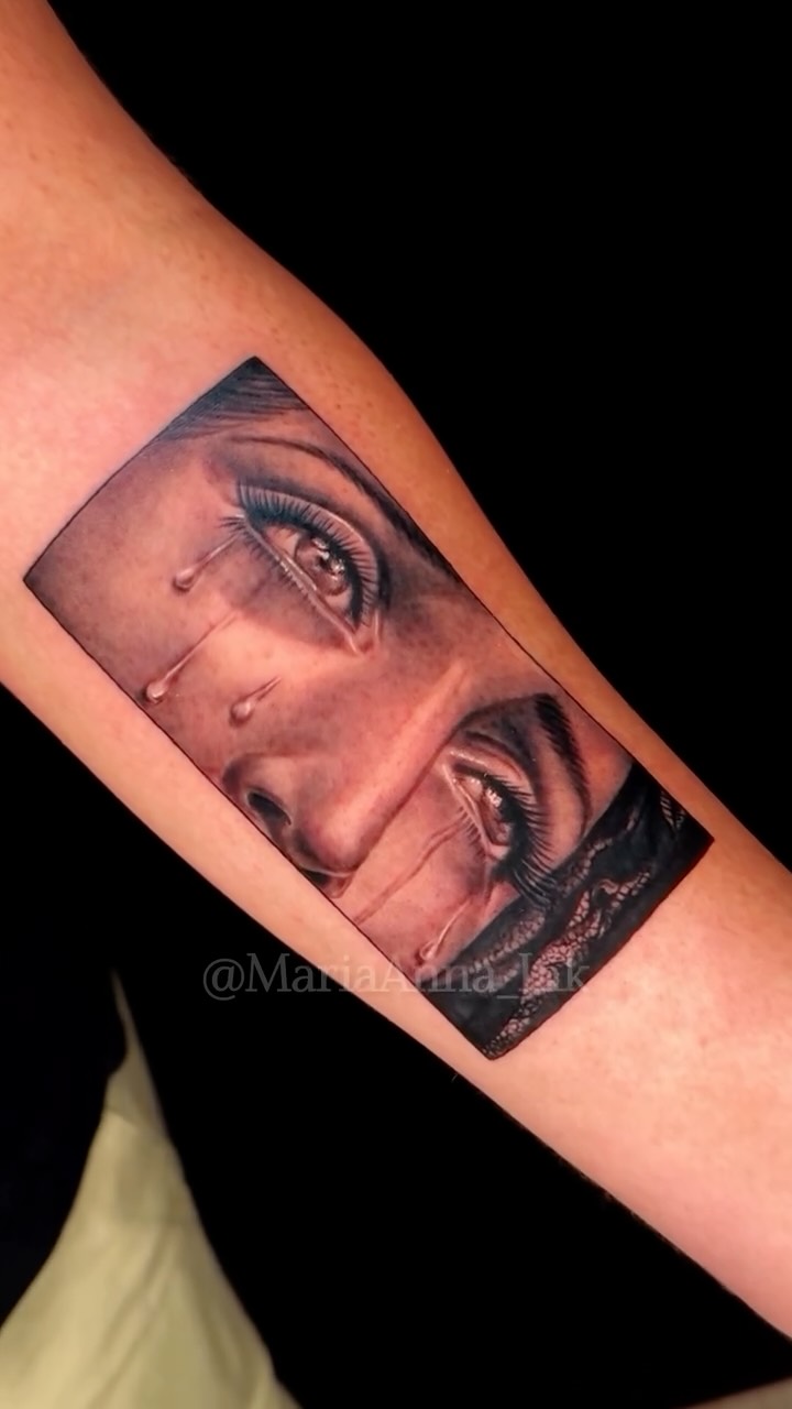 12 months in with 10 toes DOWN 😤
#tattoo #tattooartist #arizonatattoo #arizonatattooartist #femaletattooartist #ink #inktherapy #tattooideas #blackandgreytattoo #blackandgreyrealism
#colortattoo