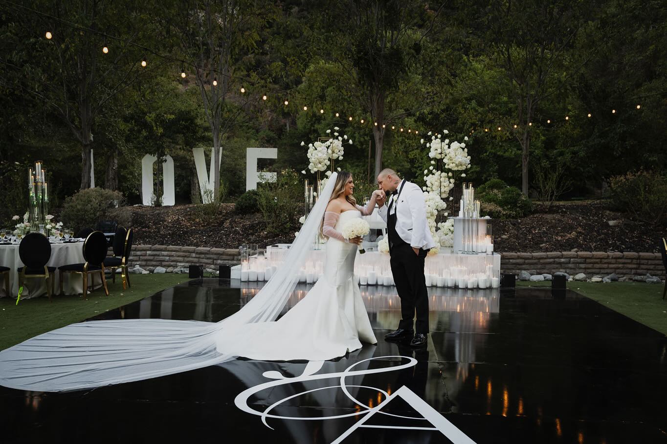 My love is mine all mine 🤍✨
.
.
Wedding Planner, Designer & Coordinator | @detailsbykellie
Wedding Assistants | @kathyyy.lammm @kaylyn.smitth @karenmichellearias @juliaaa.ox
Venue & Caterer | @hiddenacresevents
Officiant | @dallas_viva
Photography | @oryanempire
Videography | @cbergerfilms
Content Creator | @amourlane.co
Rentals | @infinityeventrental
Candles | @velourecandles
Boba Bar | @luxeboba
Florist | @mjsflorals
DJ & MC | @freelancedjs
Guest Seating Chart Wall | @backdropsbycaroline
Custom Signage | @motionlaserdesign
Photobooth | @insightphotobooths
LED Robot | @djsuplex
Late Night Tacos | @taquerialoschuchys
Churro Bar | @churro_amor
Hair Stylist & MUA | @glamouronthego_
.
.
.
#weddinginspo #modernromance #justmarried #weddingdaymagic #hiddenacresevents #brideandgroom #outdoorwedding #luxurywedding #weddingstyle #ido #weddingdetails #foreverstartsnow #weddingdecor #modernlove #romanticwedding #weddingaesthetic #loveinbloom #elegantwedding #weddingmoments #ourlovestory