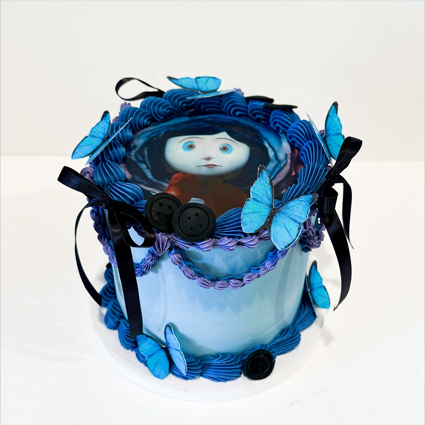 A cake inspired by Coraline & all its whimsy 🦋
-
-
-
Book your next celebration with us and receive 10% off your order!
-
-
#janaeshouseofbread #757cake #757 #baker #cakes #trending #fyp #hamptonroadsva #hamptonroads #dmv #dmvcake #bakery