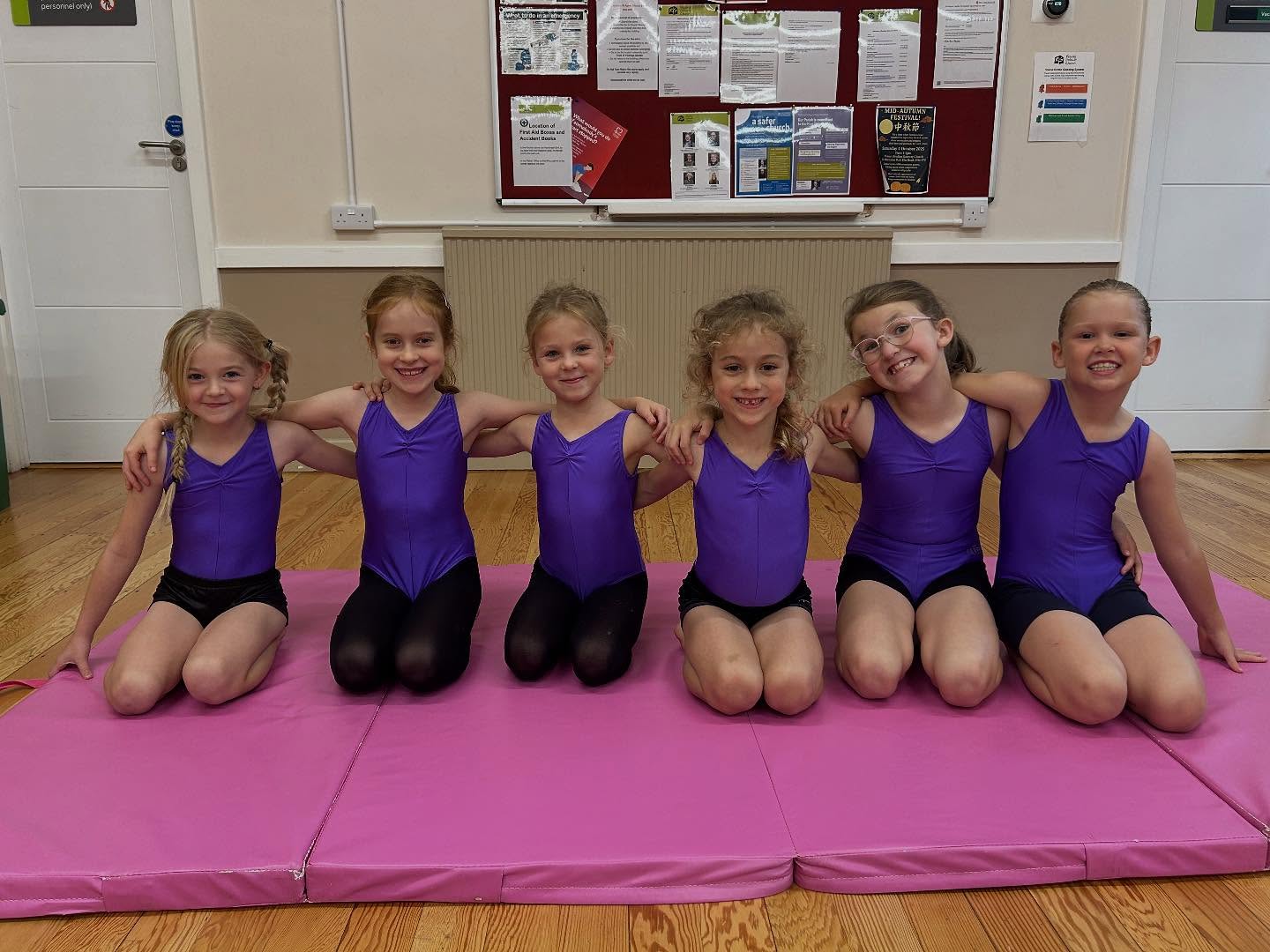 Instagram vs reality 🤪 We just love how much our students make us laugh! 😆😂 💜 #CrazyGirls #Laughter #GoodTimes #NCDance