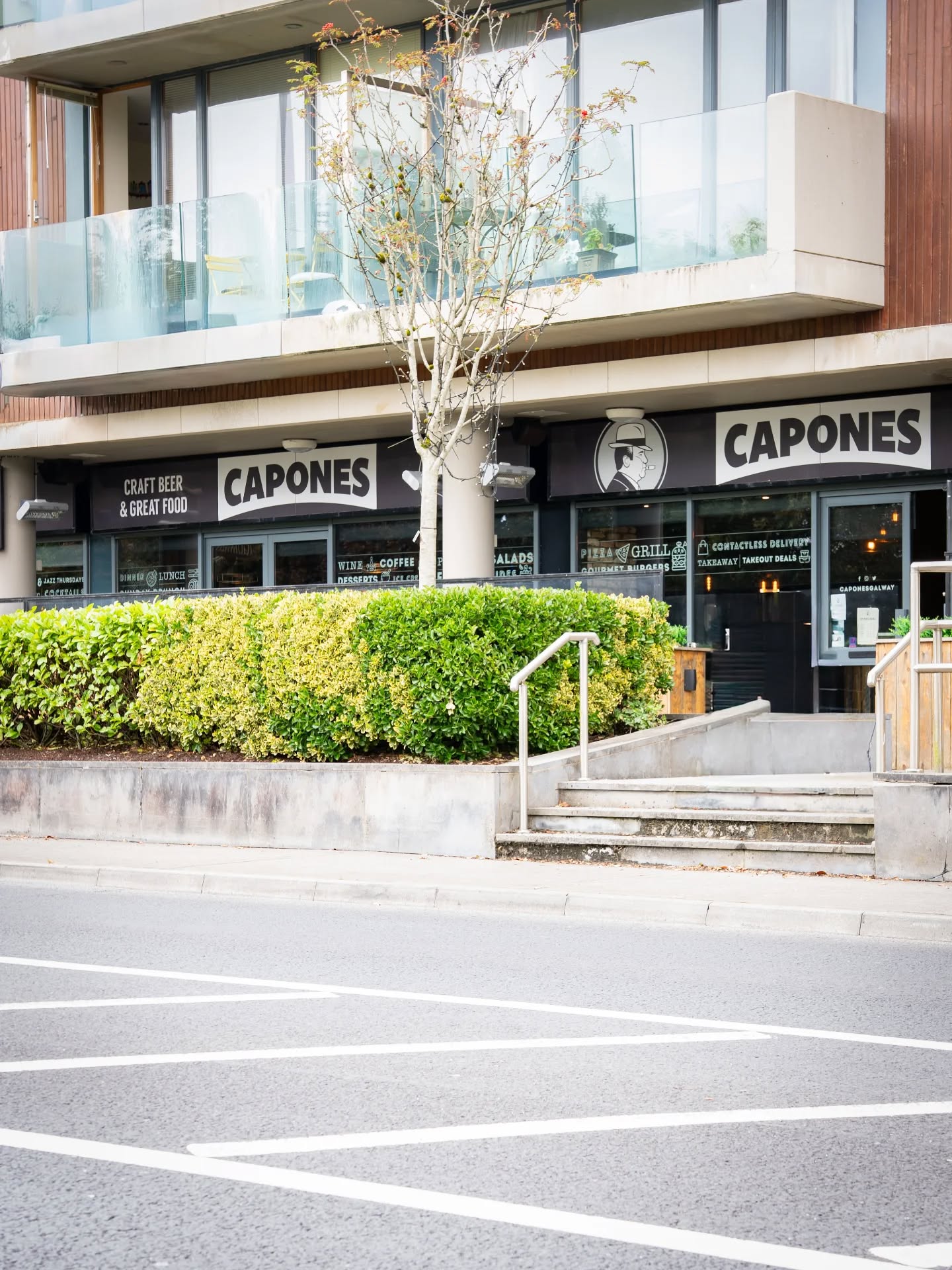 The place where good food & good times meet ❤️🙌
#caponesgalway #galway #restaurantgalway