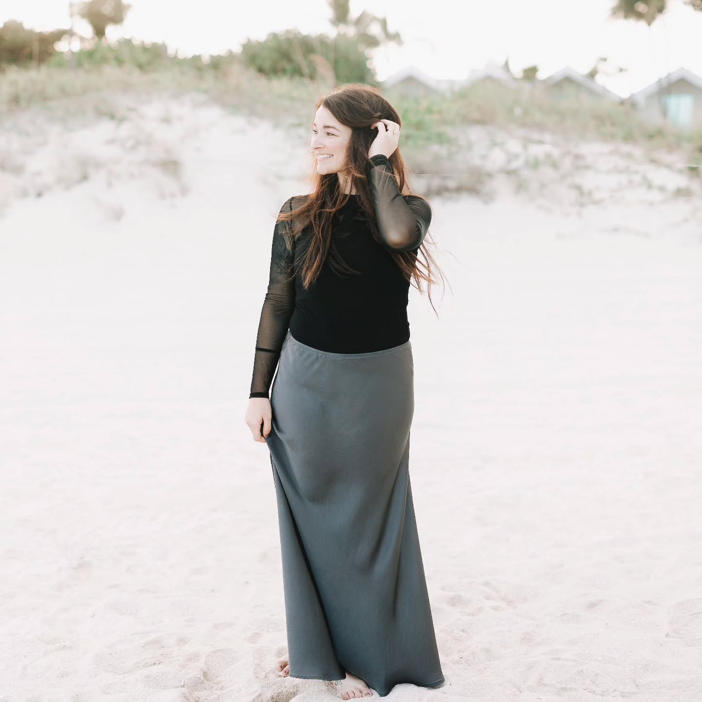 I can't even begin to tell you how many salons told me NO when The Traveling Hair Stylists very first started.
Nearly 3 years ago, when I hit the ground running with this idea in a brand new state that my husband and I knew no one in, I was walking into salons.
I had the website, and this Instagram started, but I didn't have a leave to cover yet to fully see this idea out. It feels old school to say, but I literally printed out some brochures and walked into salon after salon for a few weeks.
Salons told me no thanks, they gave me confused looks, and most of them didn't respond to my messages. There was a moment where I really thought that I had made a huge mistake in uprooting everything I had and that I was slowly watching this idea disappear right in front of me.
And then I finally got a call.
I will forever be grateful to Ambia and that salon team for taking a chance on something different and brand new. Without that, I don't know if this would all be here today.
We just confirmed our 12th contract since we started, and with every leave we cover, our mission to bring real support to salon leaves all over the country only grows stronger.
So, it would mean the world for me for you to share our page with a friend today and spread the world on our mission🖤
#travelingstylist #travelinghairstylist