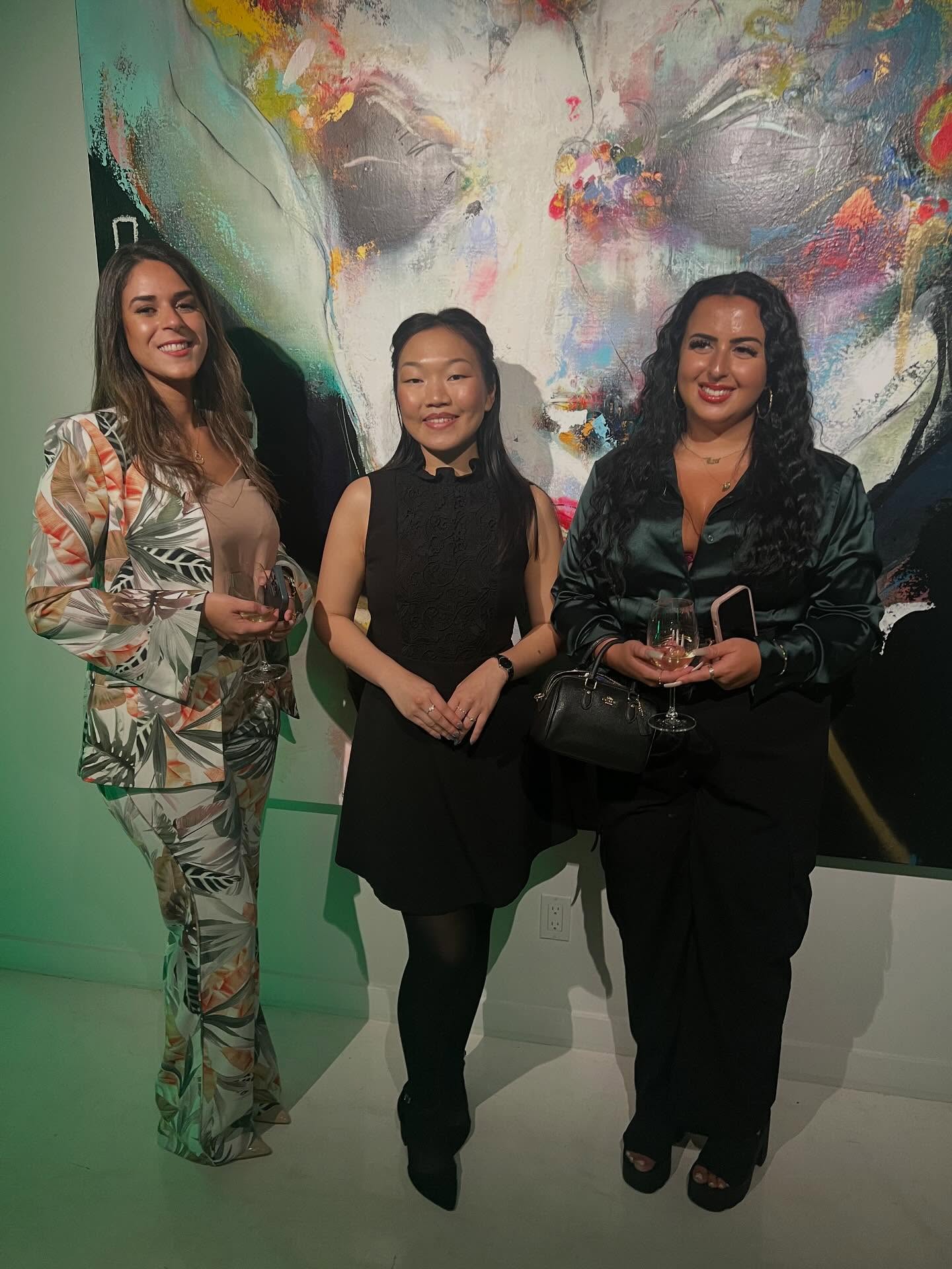 What an incredible event — 150 attendees! 🎉
A big thank you to our amazing volunteers Serena and Octavia for welcoming guests with so much warmth and energy. We’re grateful for your support and for everyone who came out to make the evening such a success. 💡
Proudly funded by Canada Service Corps
#EmergingLeaders #YouthLeadership #CanadaServiceCorps #LeadersToday #YouthInCanada #IAmAVolunteer #MentorshipMatters