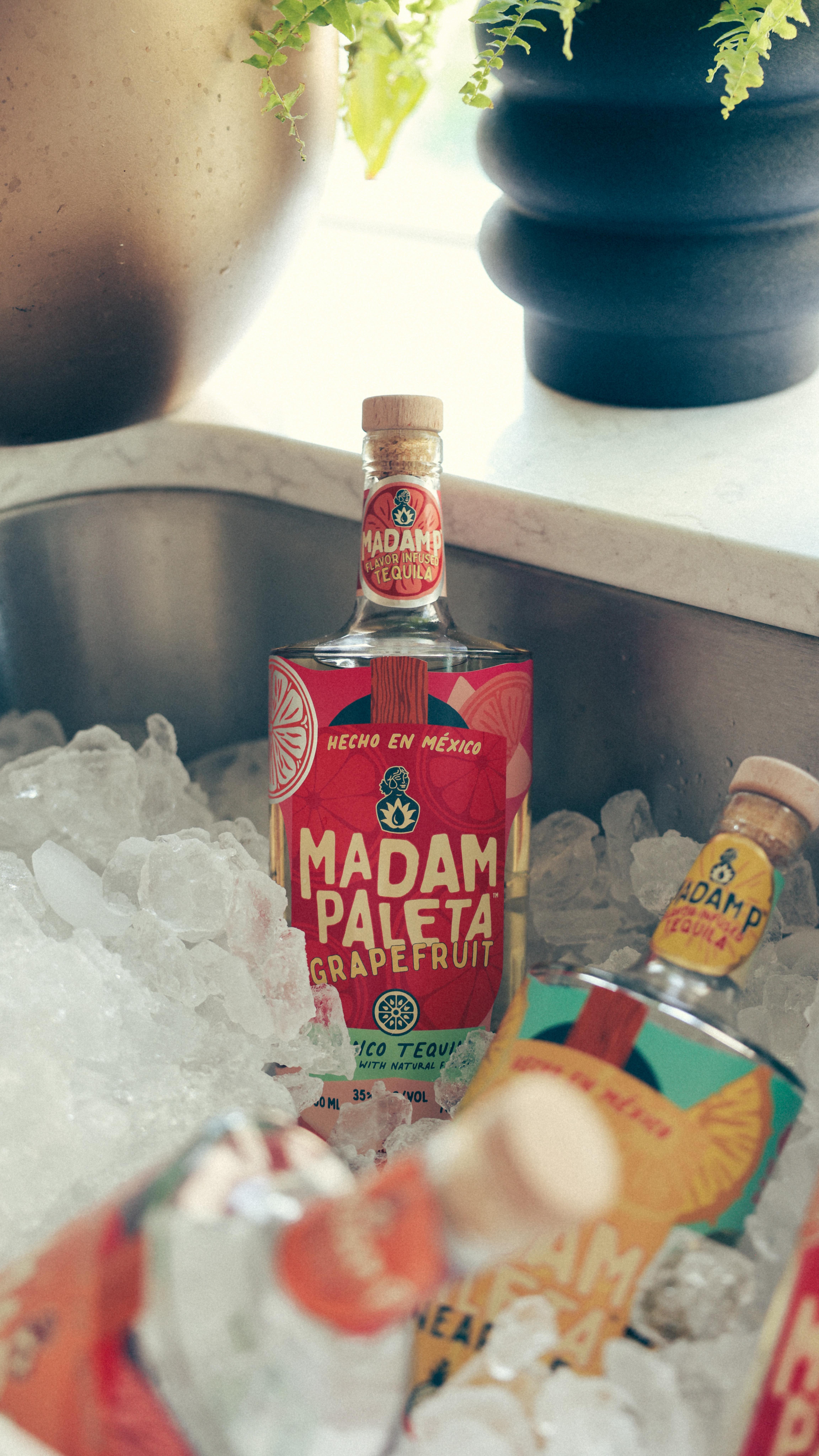 it’s called self-care 🧊🍸💅
#tequilacocktails #justagirl #hostingideas #icebucket #tequilabar