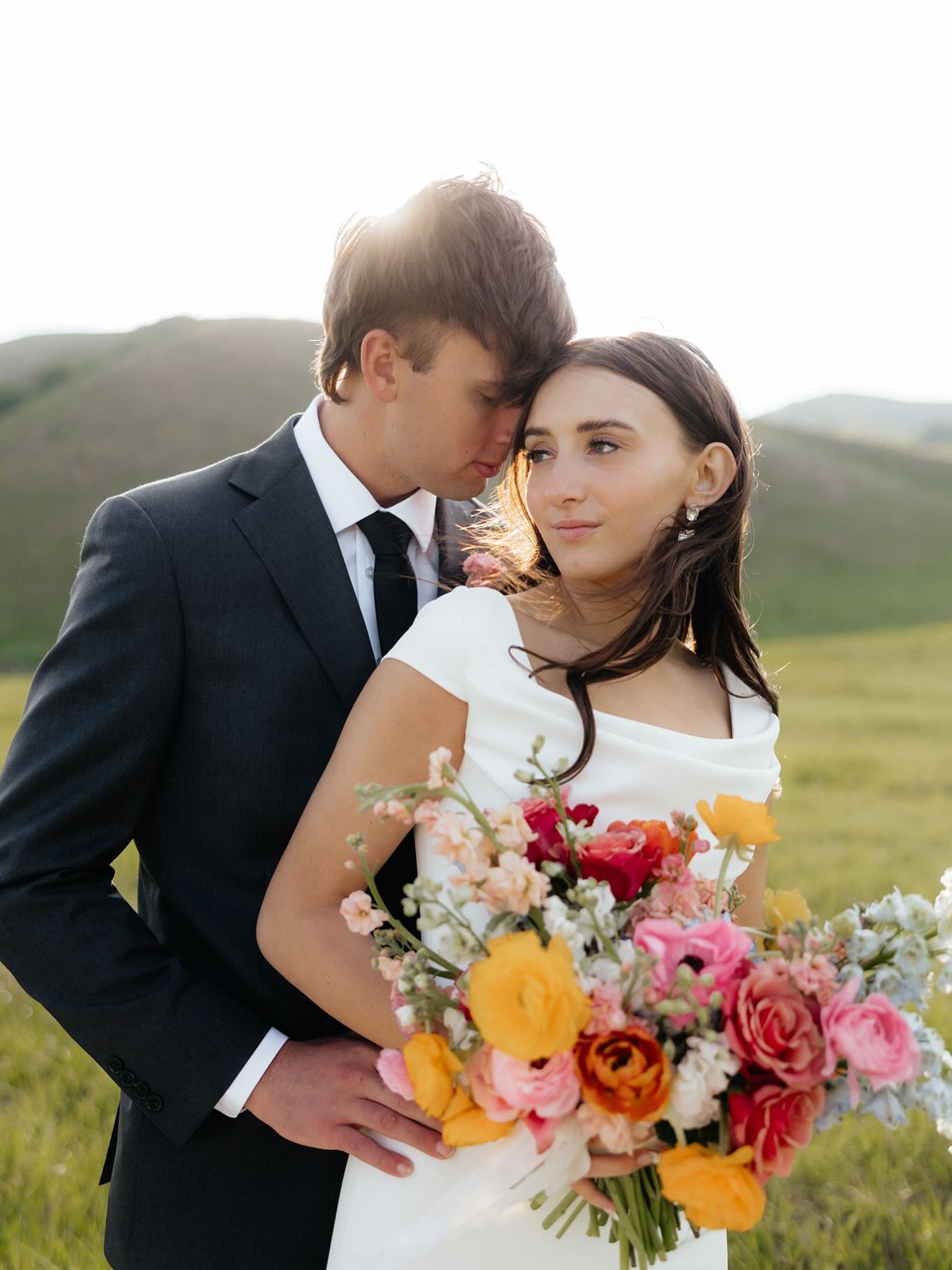 Time to bring Chloe & Ethan back to the feed 💐