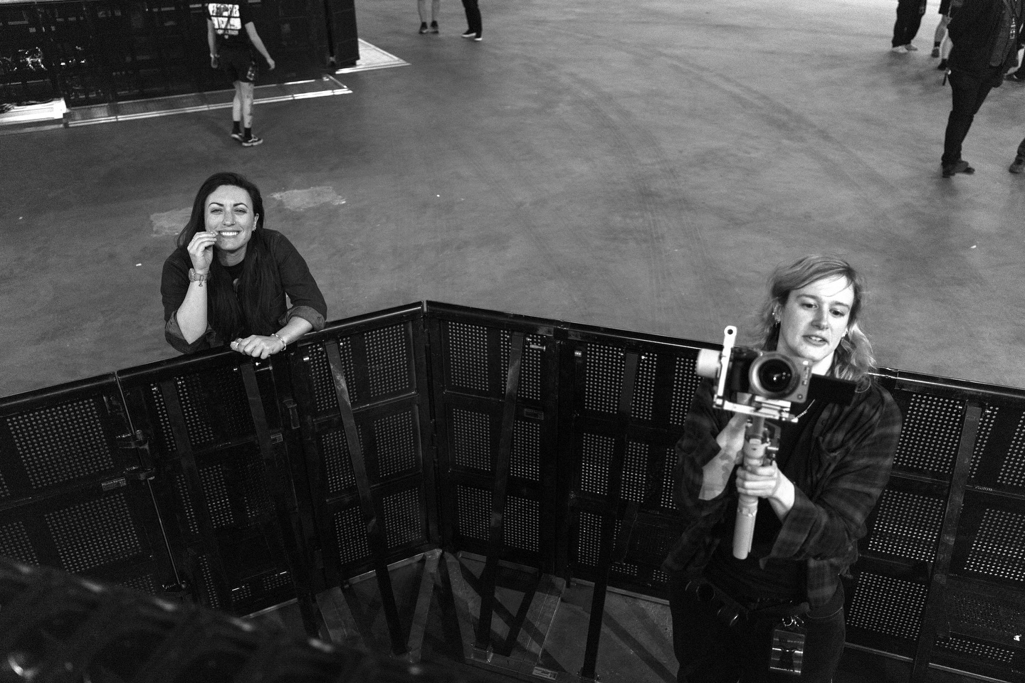 IT’S SO COOL WHEN YOU GET TO HIRE YOUR TALENTED FRIENDS.
@FRANCESCALUDIKAR ON THE @SONY AND THE @DJI_RONIN SHOOTING FOR IMAG FOR @VOLBEAT
📷: @britt_bowman