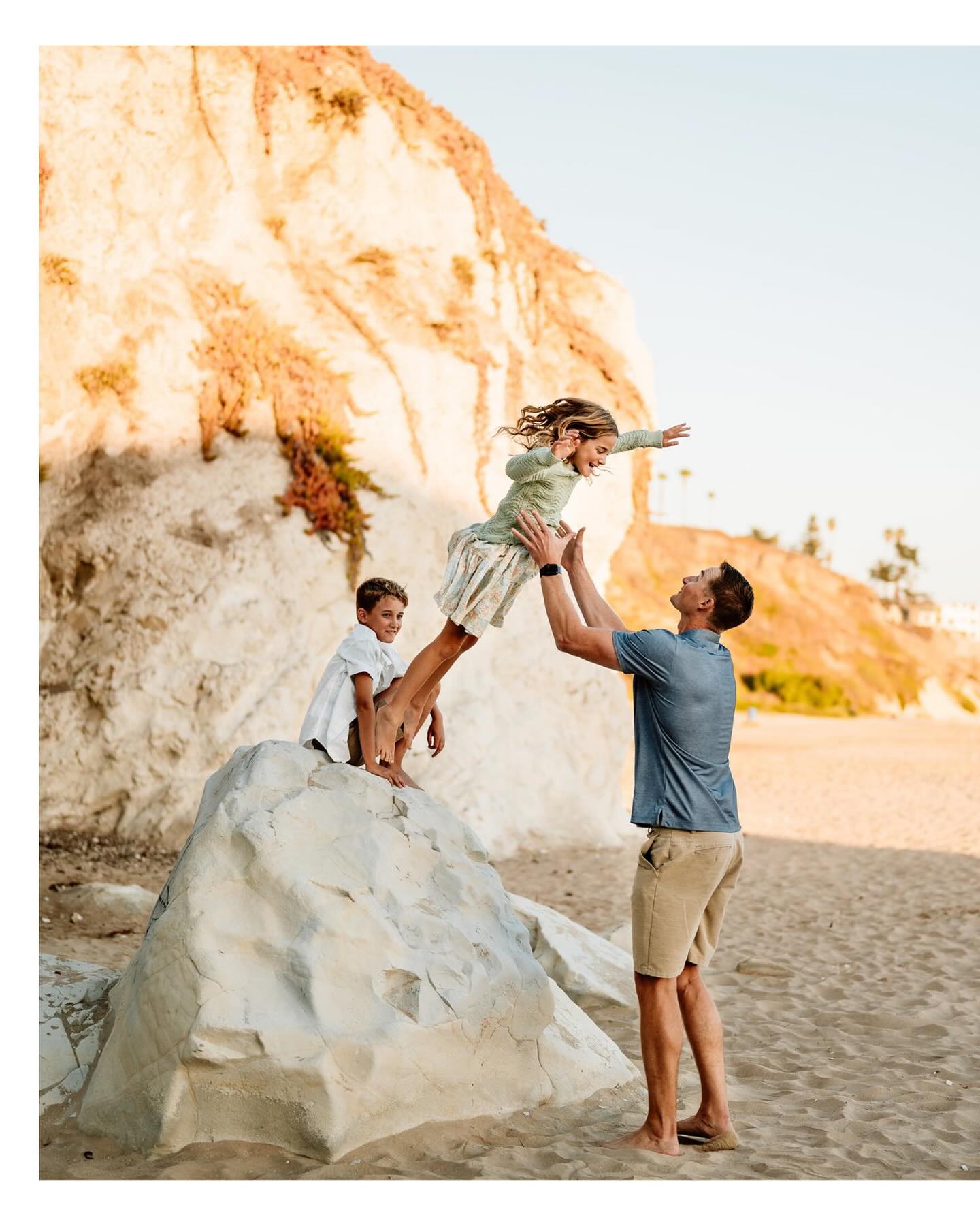 Happy birthday to this gem of a man. What a privilege it has been to celebrate so many birthdays with you through the years and to do this crazy thing called life with you. You bring so much joy to our family and are such a calm presence to those blessed to be in your circles. Cheers to you my J. Xo
📸: the amazing @chasingcreativemedia