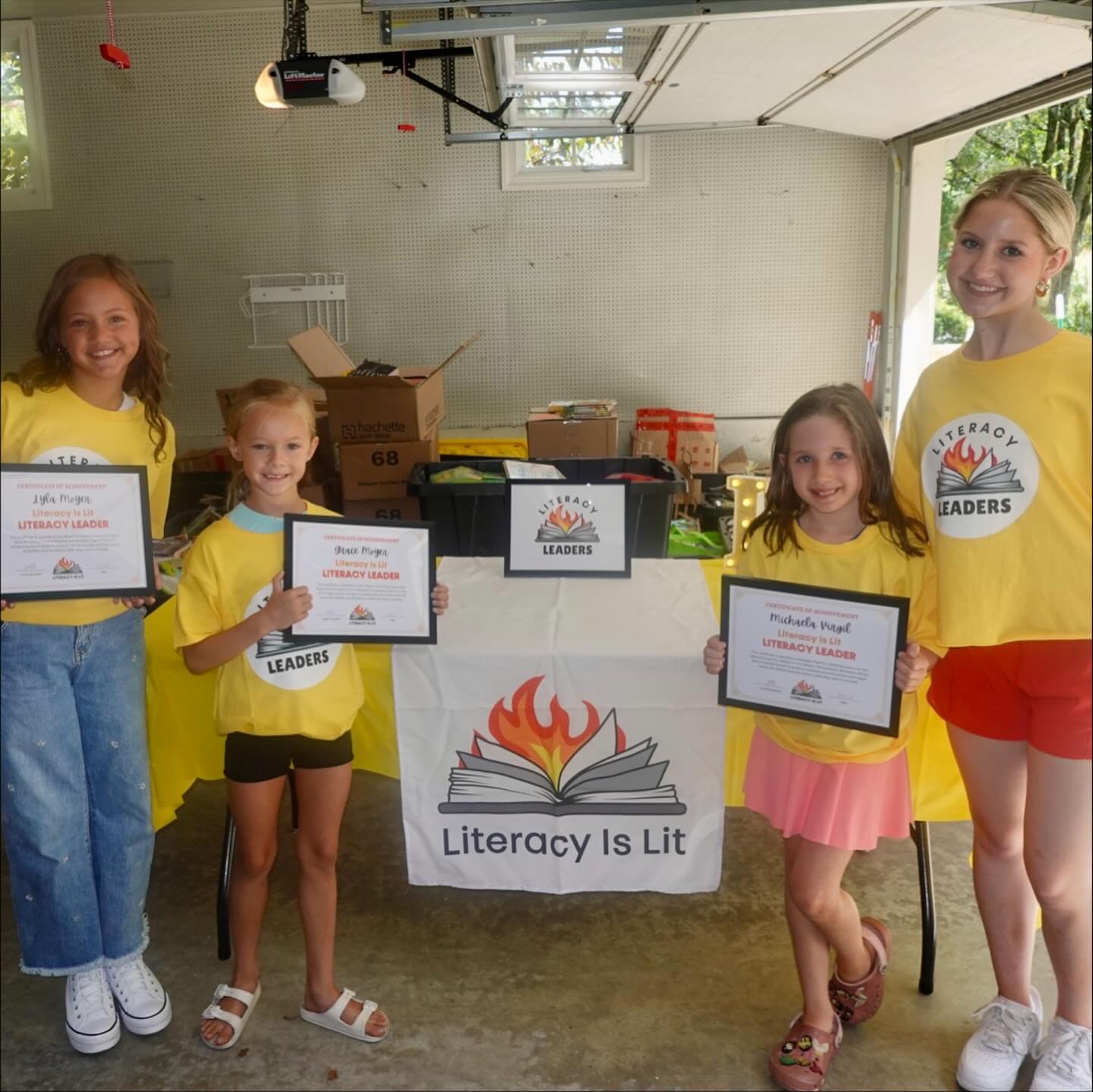 Our youngest Literacy Leaders have been busy supporting our new food pantry initiative! We came together this summer to discuss the importance of access to books, to organize donations that the girls had collected from their recent drives, and to package books up for distribution to families at local pantries. 📚
These books will reach the shelves of children living in under resourced areas, allowing them to build their own home libraries that support literacy development. Everyone deserves to experience the benefits of literacy and the joys of literature, and it’s exciting that Lyla, Grace, and Michaela are turning their passion for reading into making community impact! 💫 Stay tuned for more on our food pantry initiative ☺️