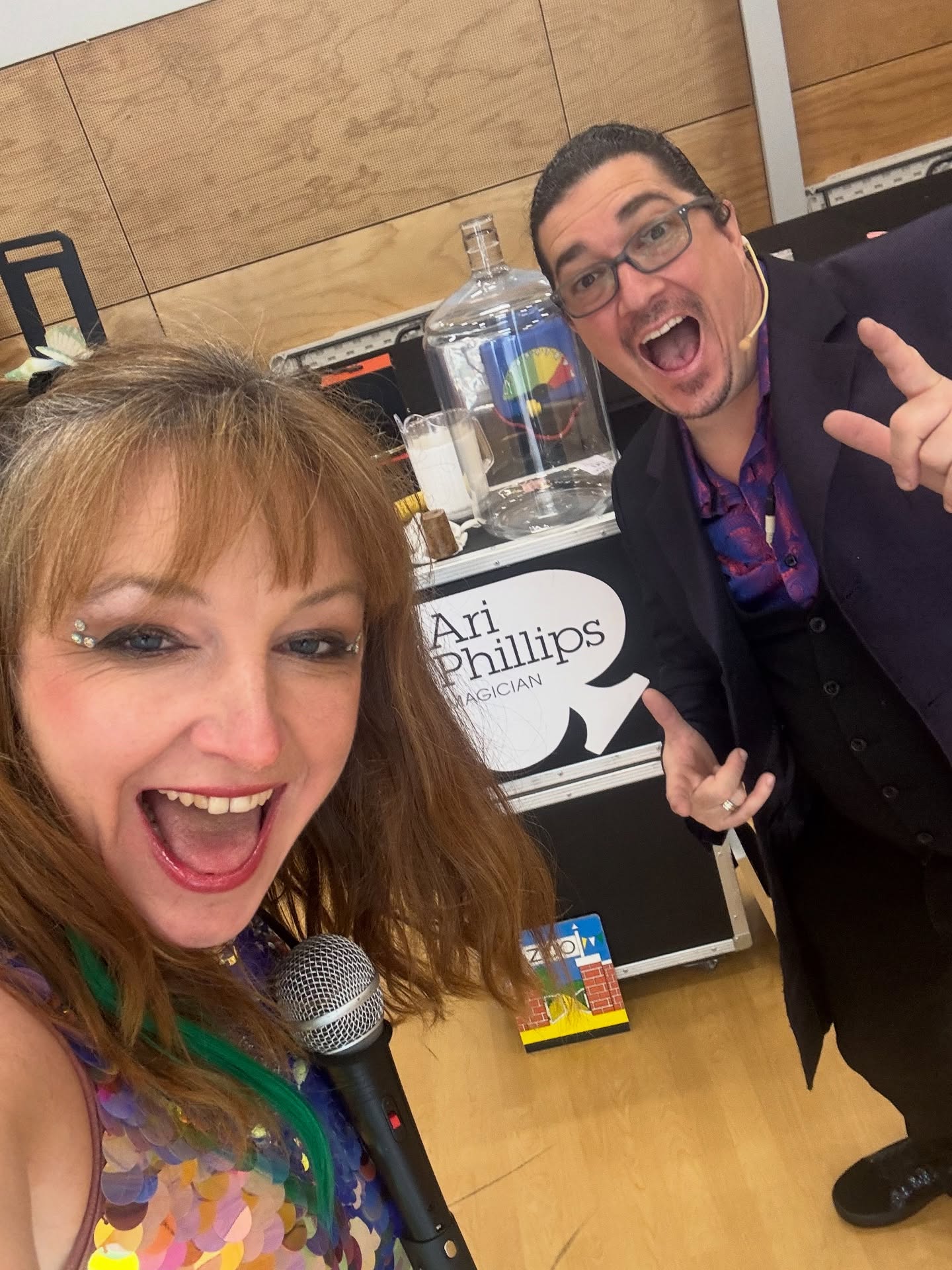 @magicmonaandfriends and I have had a blast this week bringing magic, fun, and games to lots of fabulous (and lucky!) children at school holiday clubs!
There’s nothing better than hearing all the laughter, giggles, and pure joy during our interactive magic shows.
If you’re looking for high-energy, engaging, and unforgettable entertainment for your holiday club, get in touch – we’ll make sure your show is one to remember!