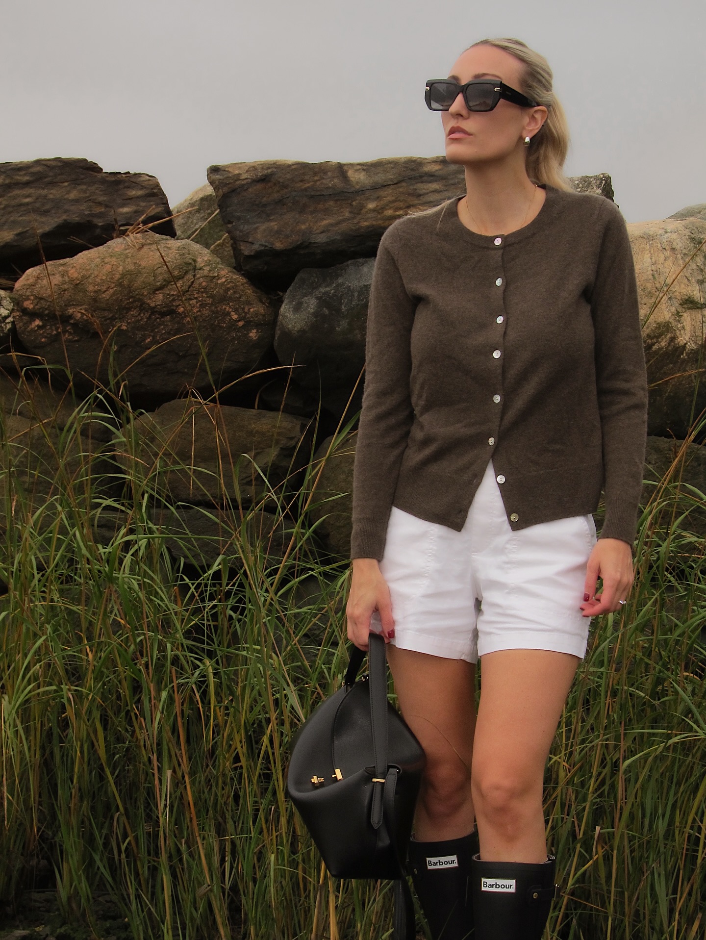 @barbour Where heritage meets modern adventure.
Shop the Leighton Tall Wellington Boot on my @shopmy
#BarbourWayOfLife
Swipe to the end for Lila Grace