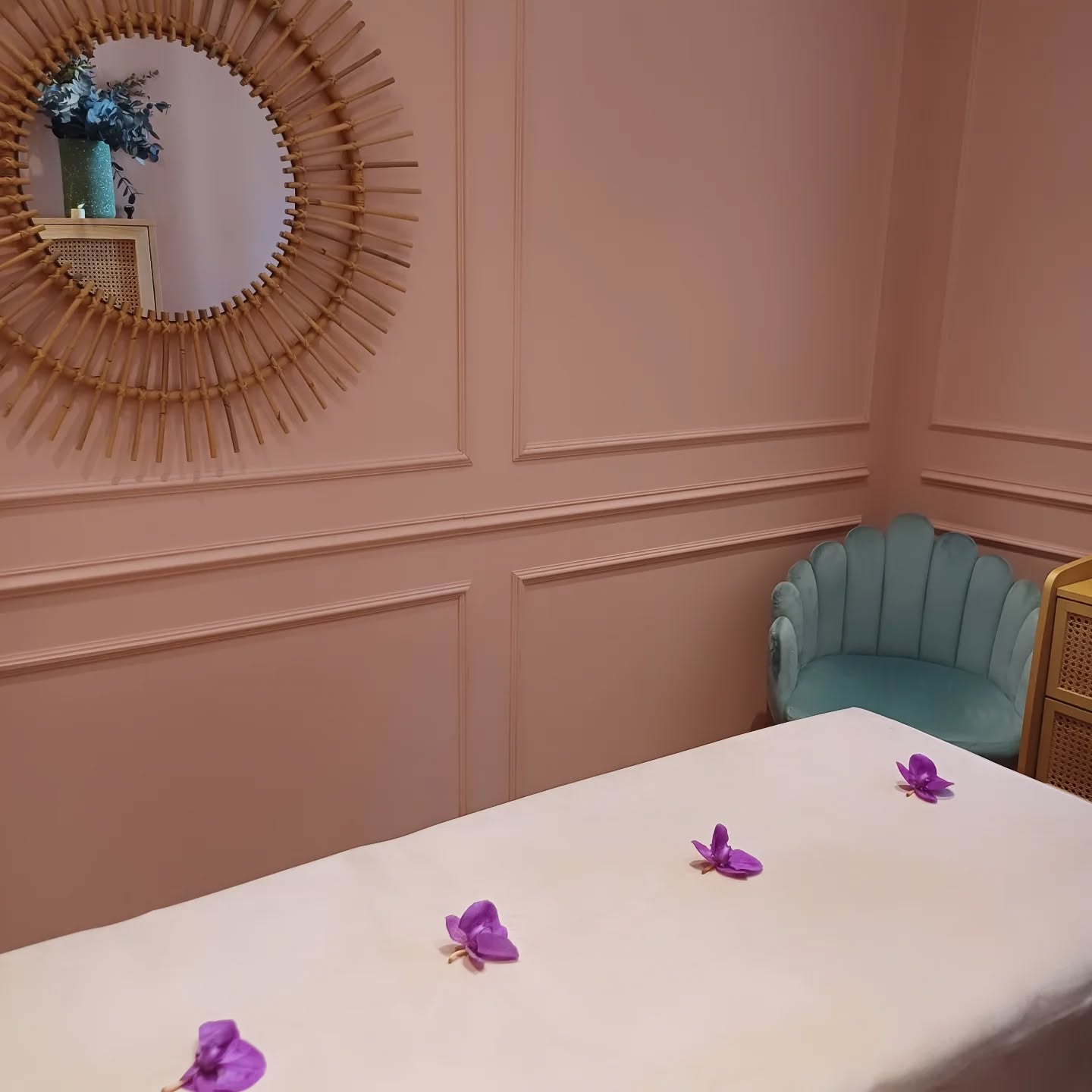 🌸🌸🌸
.
.
.
#clamart #clamartbienetre #clamart beauté #reikiclamart