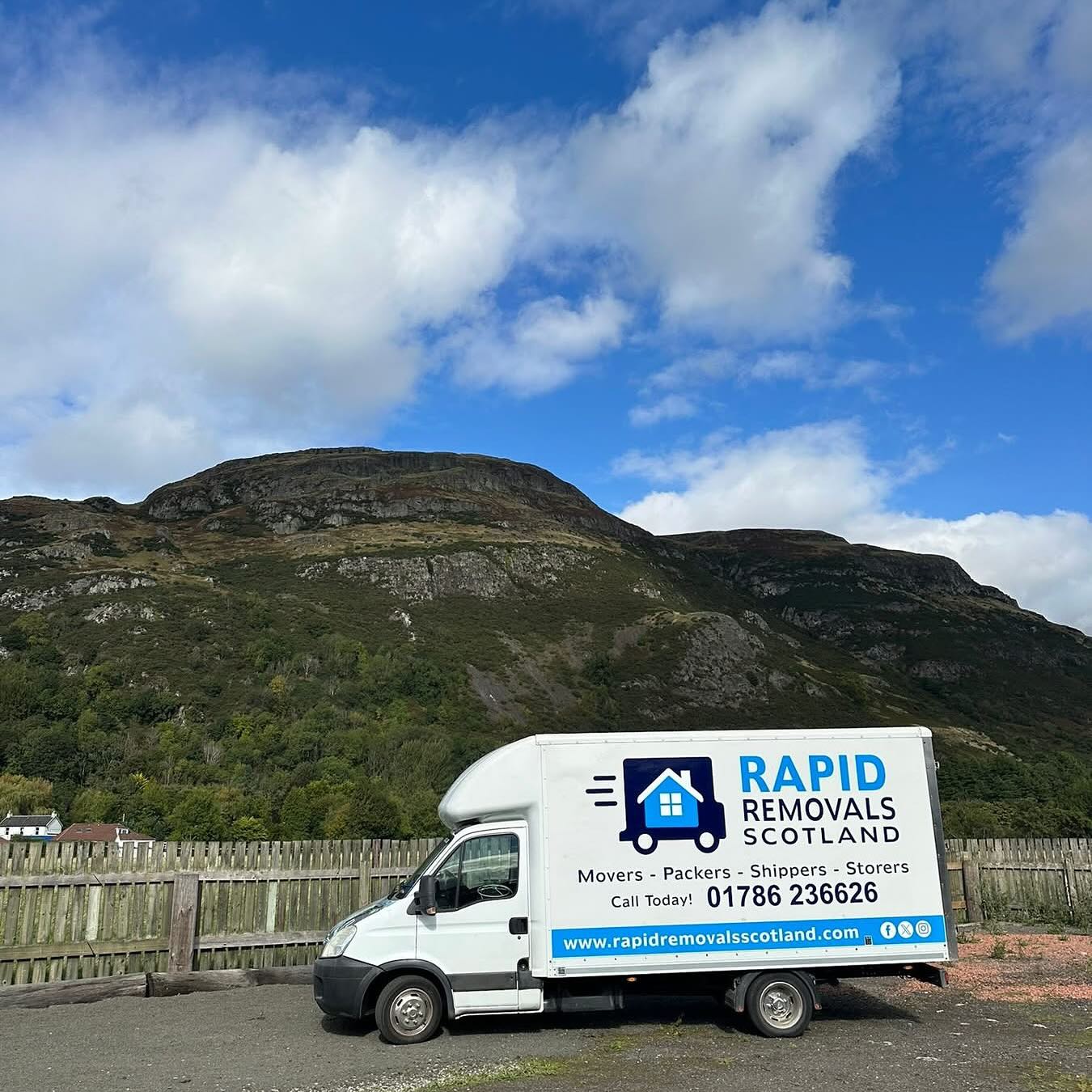 𝐒𝐮𝐜𝐜𝐞𝐬𝐬𝐟𝐮𝐥 𝐦𝐨𝐯𝐞 𝐭𝐨 𝐤𝐢𝐜𝐤𝐬𝐭𝐚𝐫𝐭 𝐨𝐮𝐫 𝐰𝐞𝐞𝐤! 🚐
We are delighted to have assisted a valued client with her move from Muthill to Alva. Our team ensured every step of the process was handled with care, efficiency, and professionalism – from collection to safe delivery at her new home. 🏠
#fyp #VanRemoval #MovingServices #Stirling #Scotland #moving #HomeMove #LocalBusiness #van #removal #localbrand #trend #vans #manwithvan #storage #house #home #supportlocal