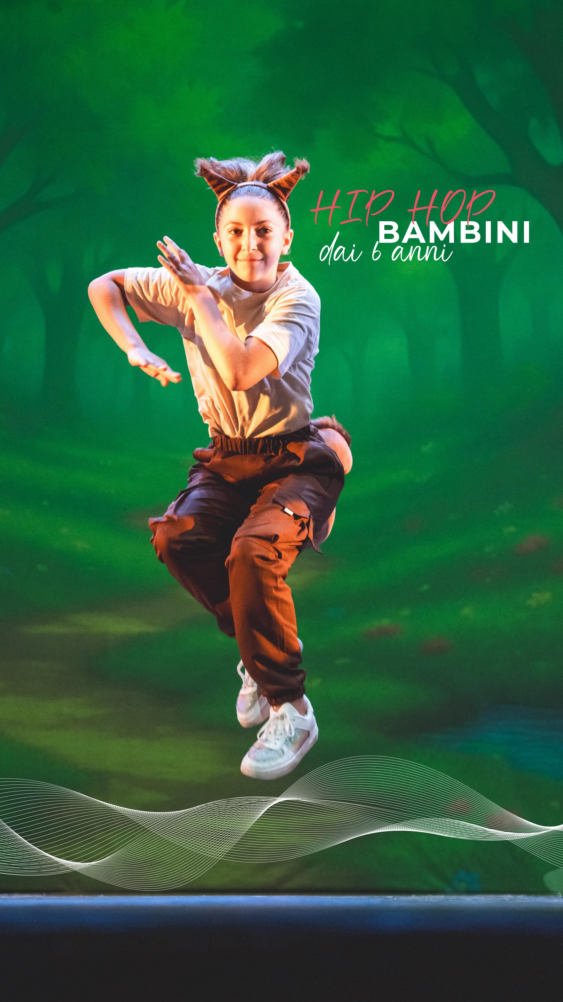 HIP HOP BAMBINI dai 6 anni
📻Battiti, vibrazioni e tanto stile! 📻
Nei nostri corsi di hip hop, i bambini imparano a muoversi con stile, sicurezza e creatività… divertendosi un mondo!
Un primo passo verso un mondo fatto di groove e libertà.
I nostri insegnanti: @vanessacostarelli @__alexpapi__