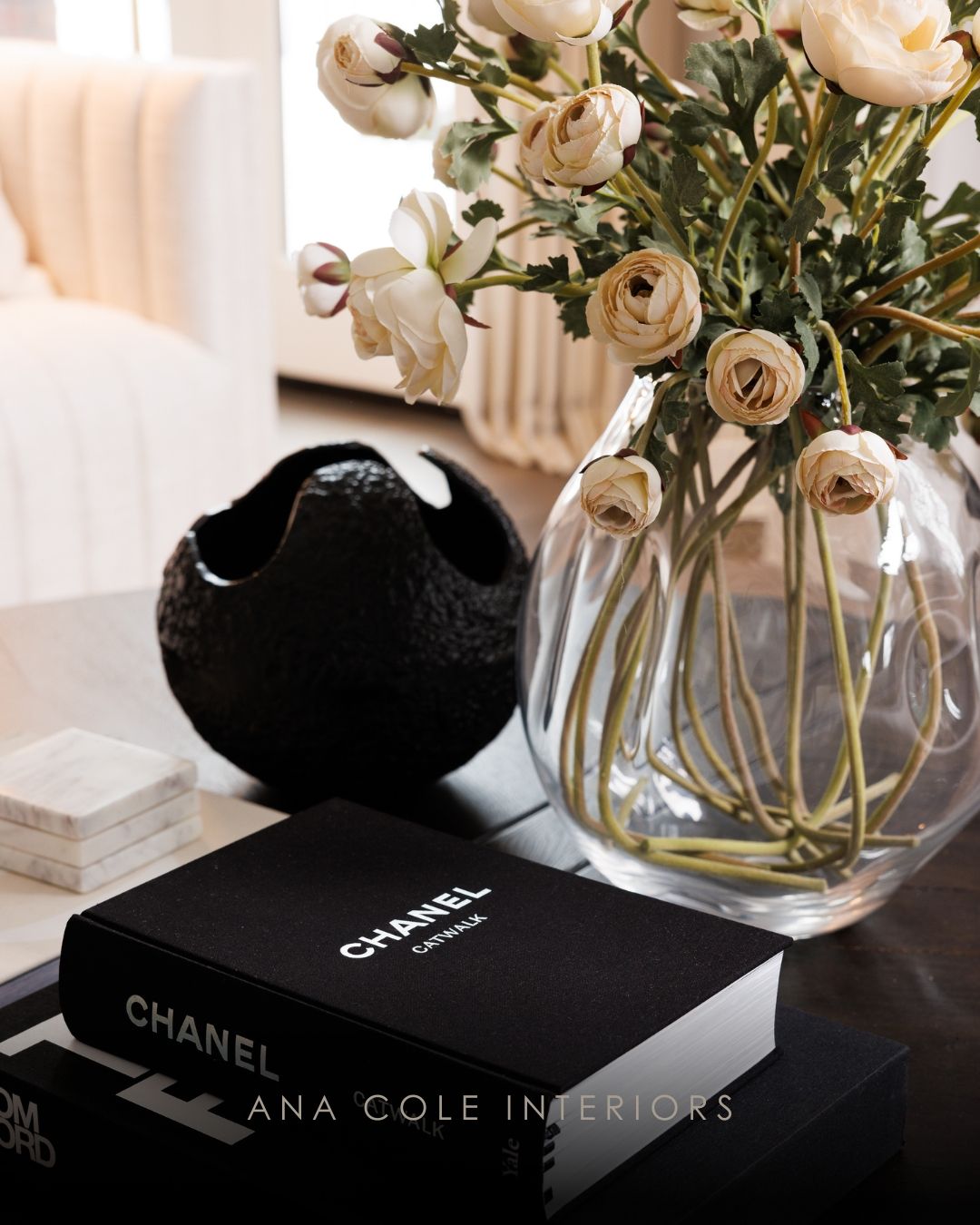 Love is in the details. â¨
Styling is the essential final phase that completes a design vision. Itâs the art of layering accessories, textures, and meaningful pieces that give a home its soul.
Allocating a healthy budget for styling ensures your space doesnât just look finishedâit feels curated, polished, and tailored to your space.
đ¸ @mike_barry_ca
#GloucesterProject #AnaColeInteriors #LondonOntario #LdnOnt #InteriorInspo #HomeGoals #InteriorDecor #StyledSpaces #InteriorStylingIdeas #ModernClassicDesign #HomeWithStyle #DesignDetails #InteriorVibes #DecorCrush