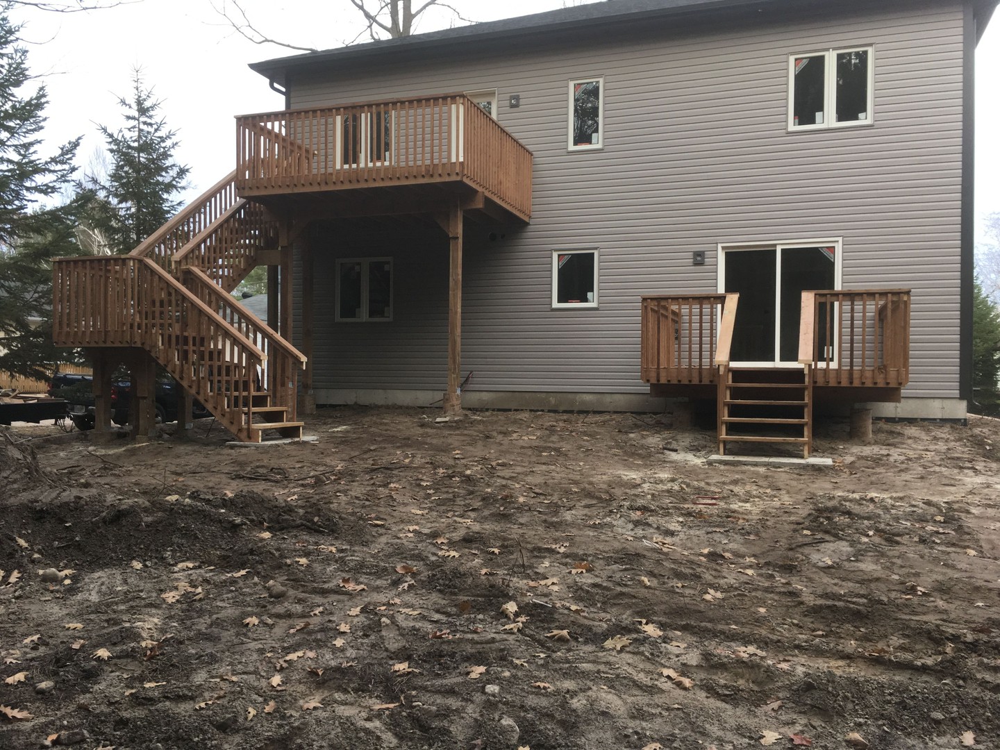 Just needs grass 🌱
Top and bottom walkouts with a clean staircase to tie it together.