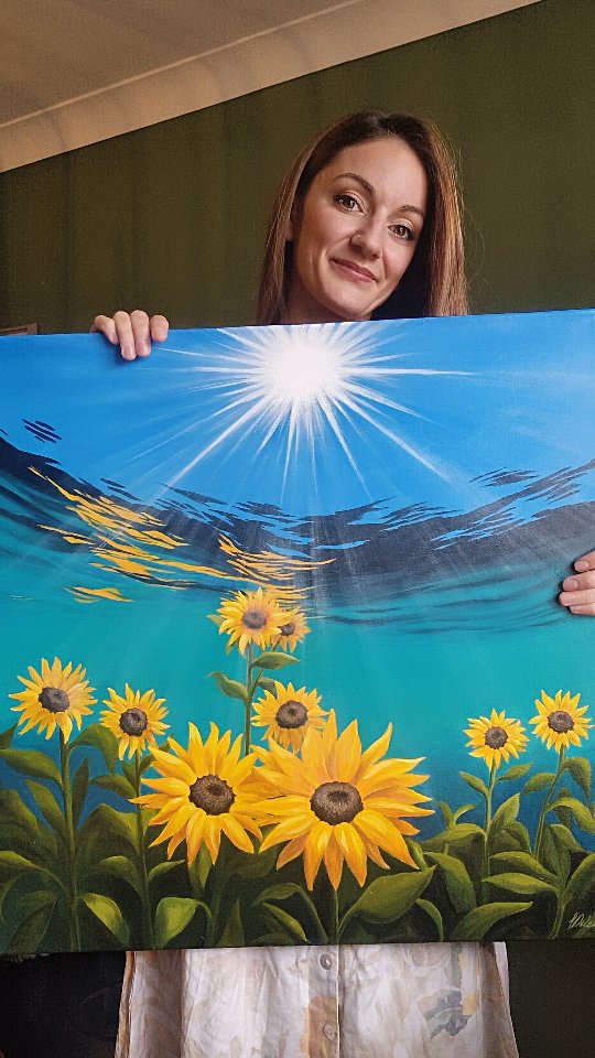 ✨ What a year it’s been ✨
Looking back at these paintings reminds me how much colour, growth, and joy can come from a single brushstroke. 🎨💫
I am grateful for every moment, every challenge, and every piece that found its way into the world this year. 💛
👉 Which of these paintings speaks to you the most?
#artreels #yearinart #artistsoninstagram #paintingprocess #reflectiveart #dopamineart #satisfyingreels #artjourney #brushstrokes #creativegrowth #celebratingart