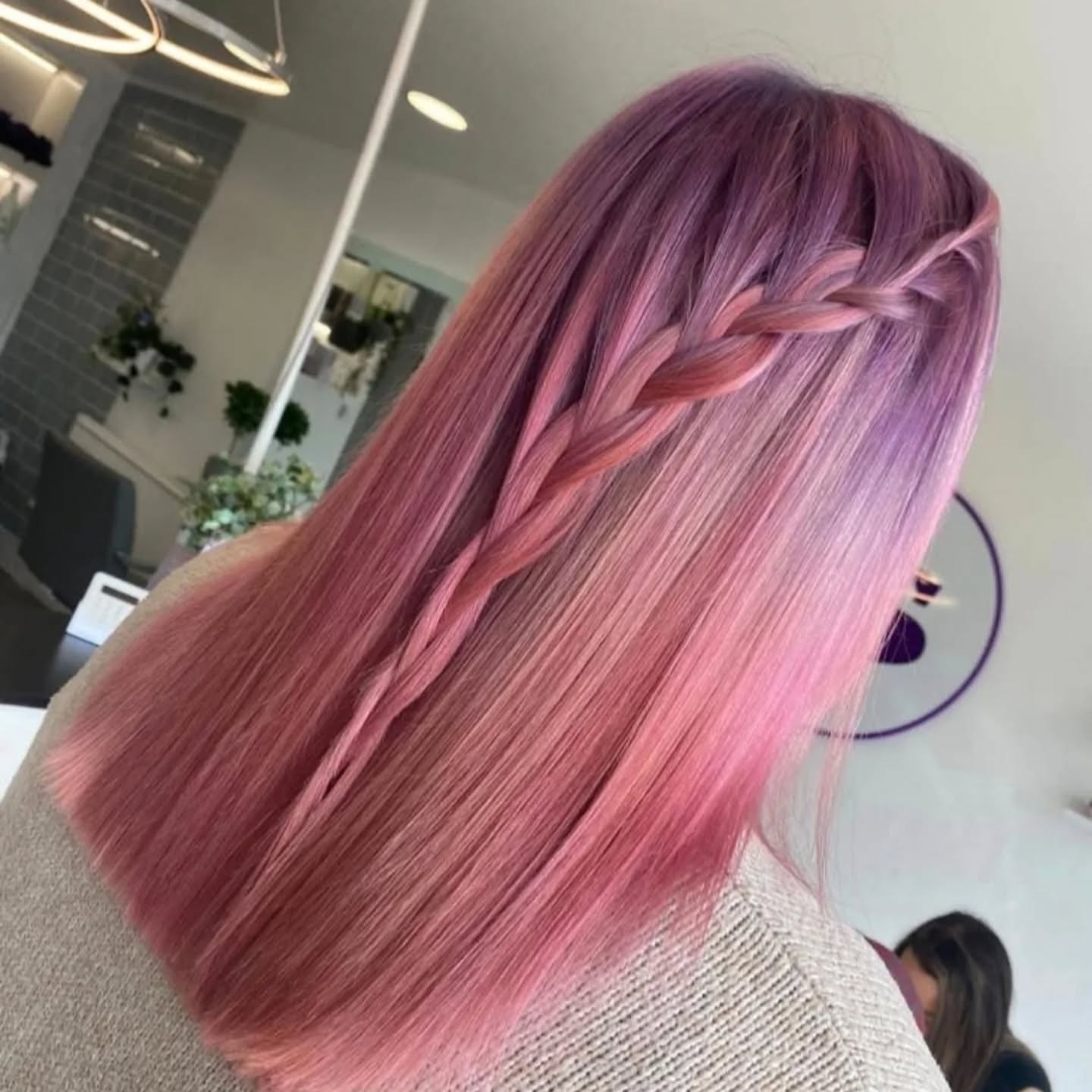 4 years ago today! Doesn't even feel that long ago 😅
.
.
.
#crazycolourblend #purpletopinkdye #eccleshairdresser #manchestersalon #ecclessalon