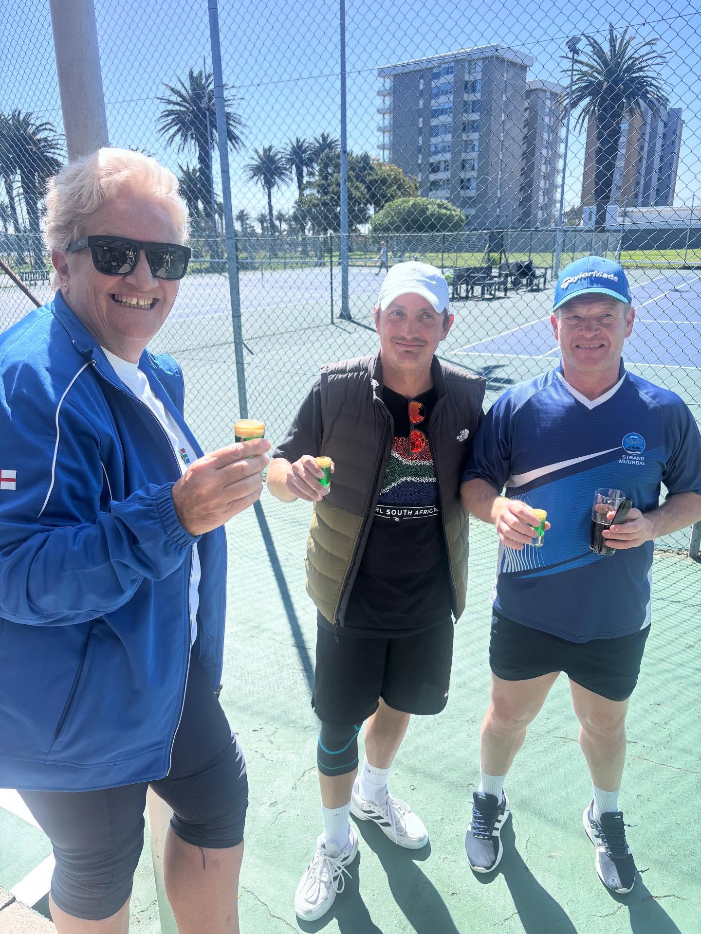 Braai Day at MTC 🎾🔥
Our Tie Break Tens tennis was a smash hit! 🏆
🥇 1st – Janice
🥈 2nd – Hendrik
🥉 3rd – Claudio
Plenty of fun, laughter, and great matches all around. A big thank you to our braai master Louis for firing up the grill, and to Roberta for the delicious eats!