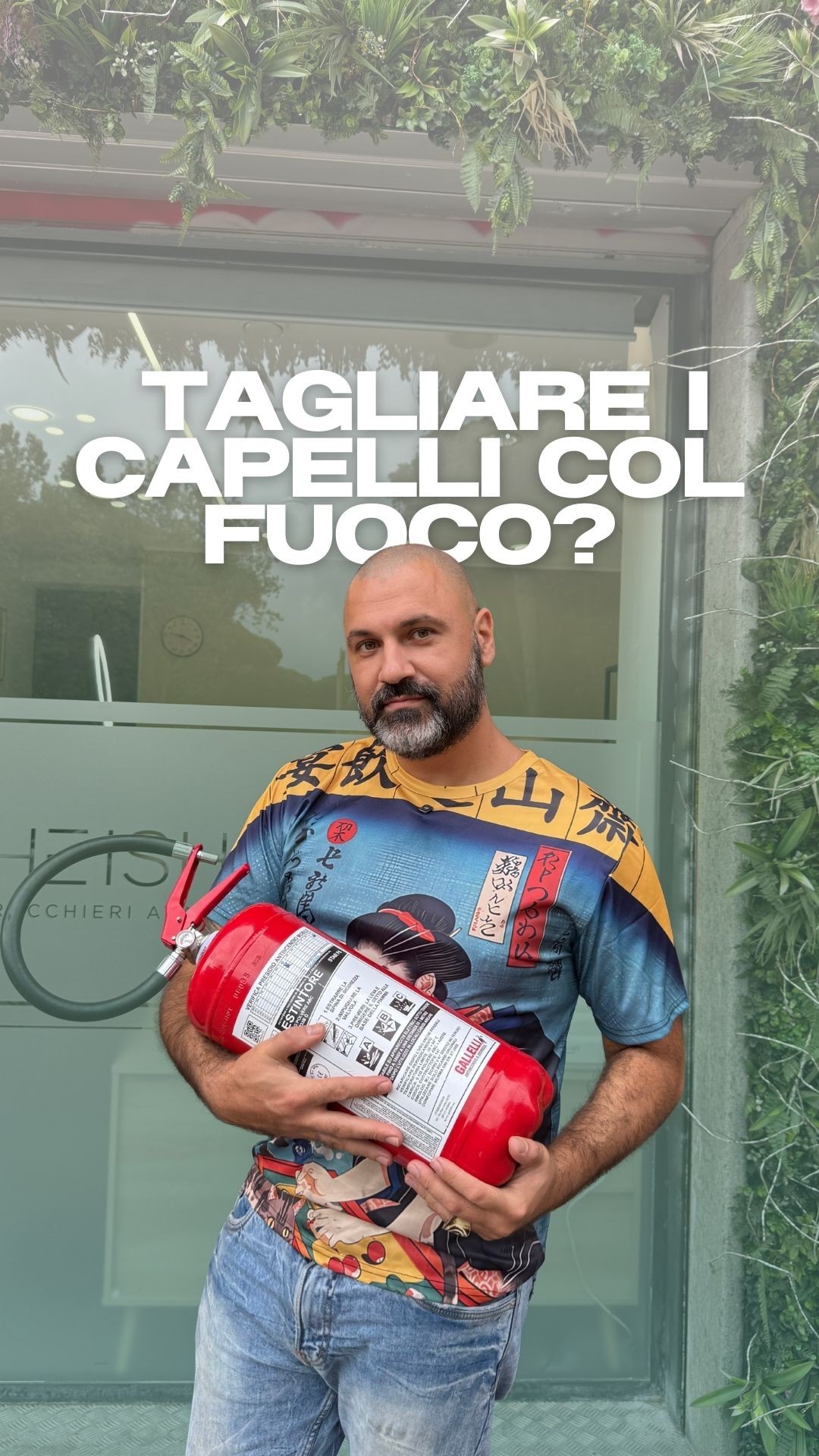 Tagliare i capelli col fuoco 😱🔥
🎥 @diecixcentoagency
#gheisha #hairspa #capelli #capellilunghi