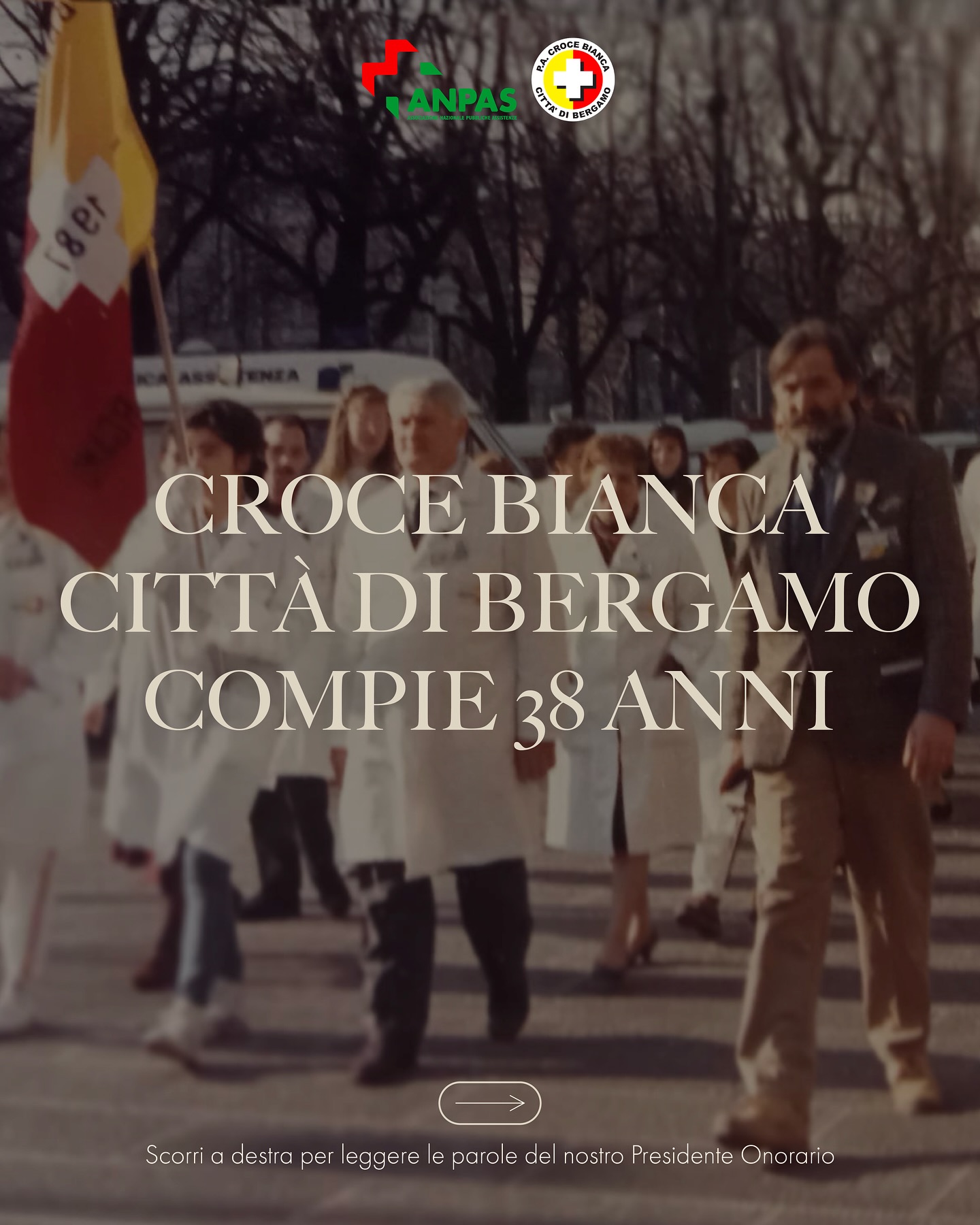 🚑 Oggi Croce Bianca compie 38 anni! 🎉
Il 25 settembre 1987, sette persone in uno studio notarile di Bergamo decisero di fondarla.
Da allora, entusiasmo e impegno hanno costruito una comunità che non ha mai smesso di crescere.
#crocebiancabergamo #bergamo #anniversario