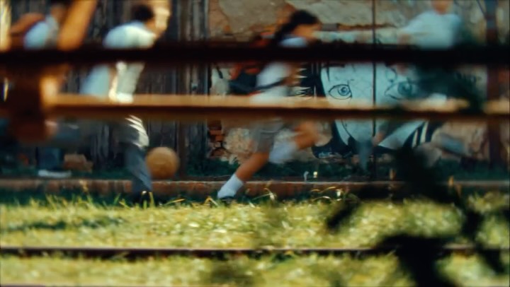 Les presentamos el Director’s Cut de COPETROL FÚTBOL ⚽️
CREW FILM:
Director: Pietro Scappini @pietroscappini
DF: @pietroscappini
Productor ejectivo: @mauridu
AD: @paredes_elias
Jefe de producción: @cami_bachem
Asist. De producción: @gicoronelp @aledu28 @araviverosv
Cámara:
AC 1: @agostinaardnz
AC 2: @andresmasi
Técnica:
Gaffer: David Acosta
Key grip: @rolan_acosta
Electrico: @ocamposrobertomanuel
Arte:
Directora de arte: @montsecuevas
Asistente de arte: @martinezali @pirulapy
Realizador: @jonnymedina8083
Ayudante de arte: @x_xalanmedina @_samuelll_80
Jefe de casting: @lilyseiferheld
Locaciones: @chompi_rojas @santiieecc
Directora de vestuario: @pieripecuatica
Maquillaje: @edipy_2023
Edición: @pietroscappini
Diseño de sonido: @lucasrojas.1823
Sonido directo: @ever__isaac
Catering de las chicas 🙌🏼