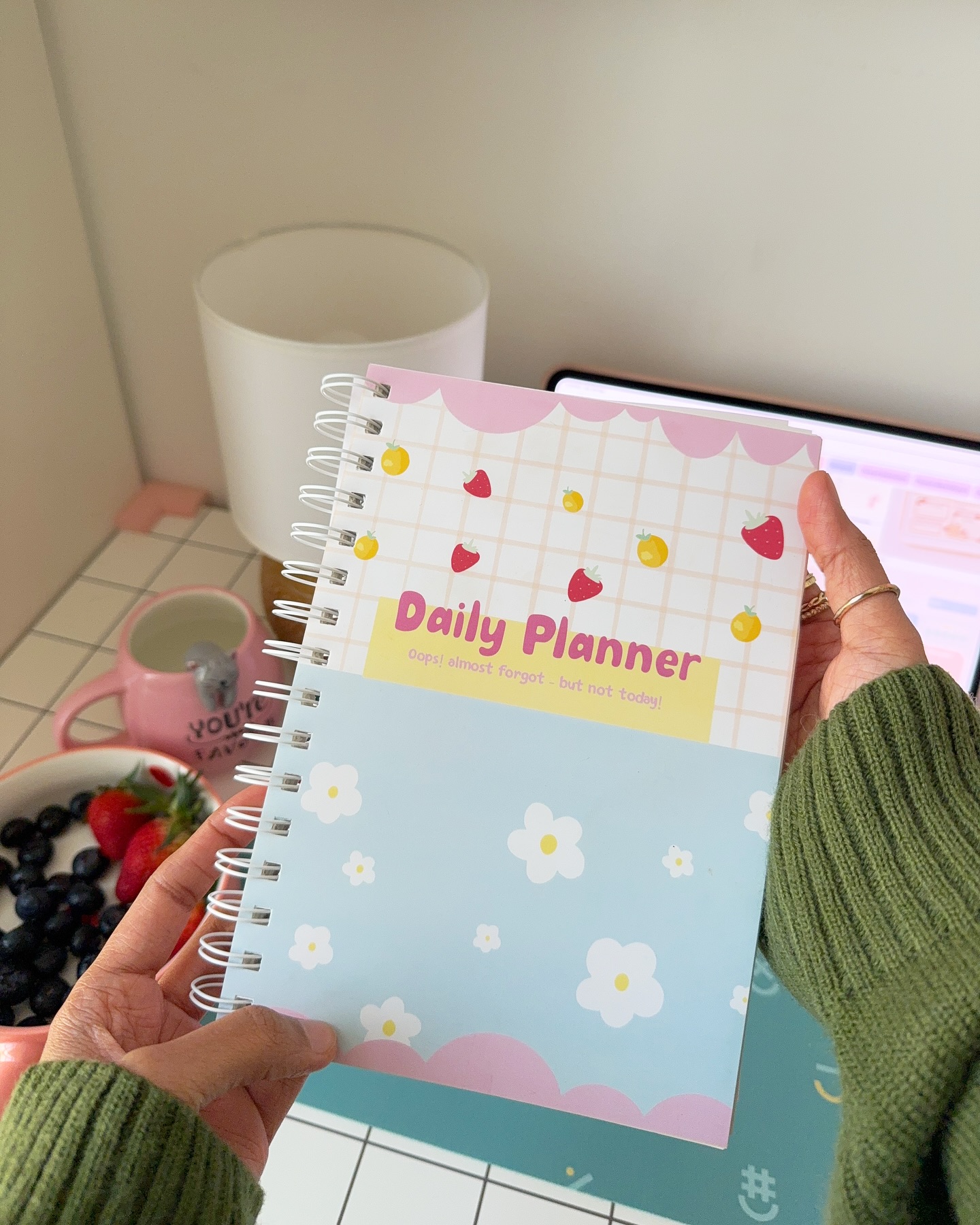 Start anytime, plan every day, our undated daily planner is made just for you🫶🏻🎀
#DailyPlanner #UndatedPlanner #PlanYourDay #StationeryLove #Ilming