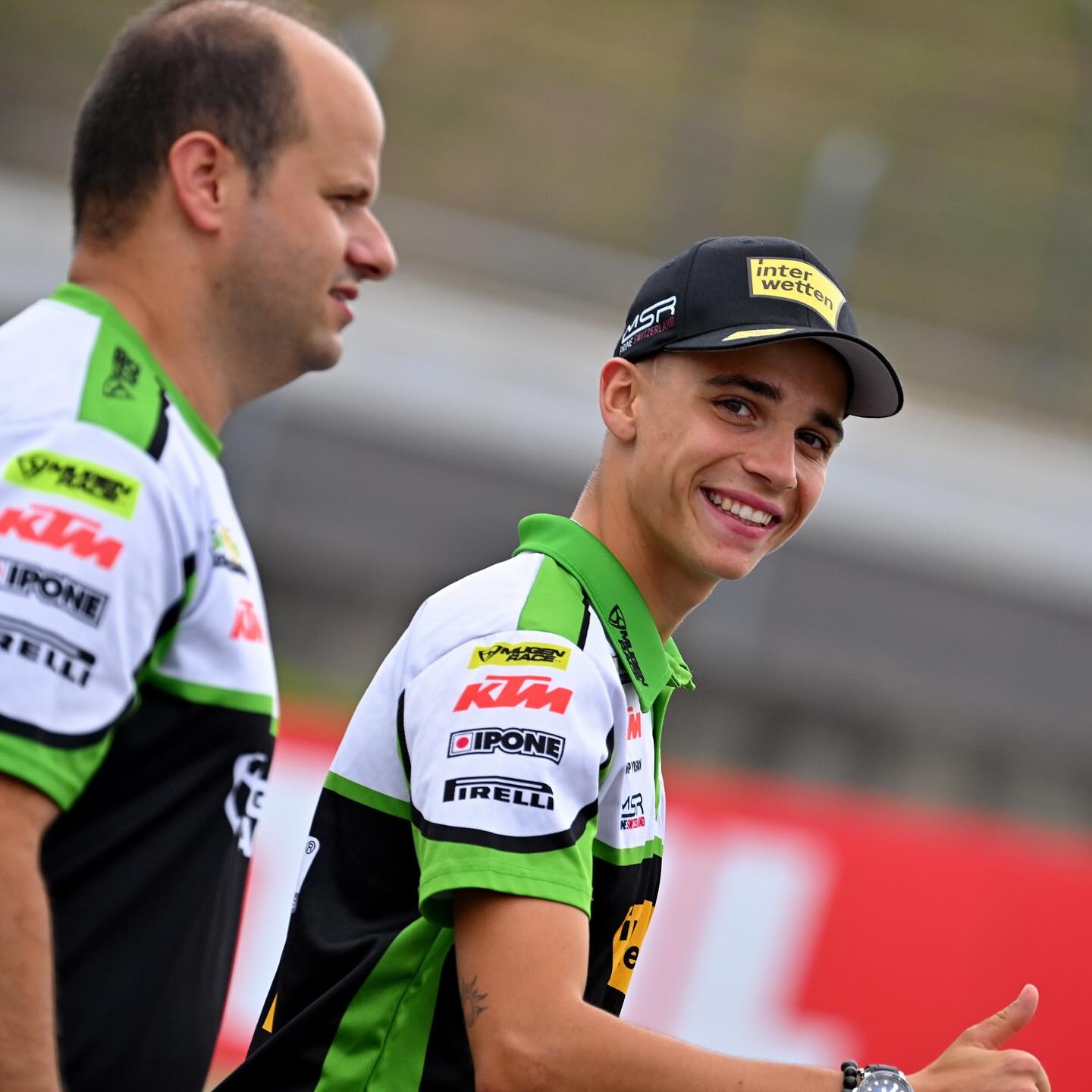 Thursday☑️😀
Tomorrow we start the action⚡️