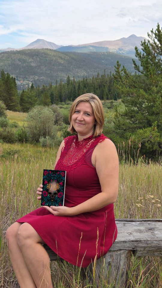 IT'S RELEASE DAY!!!
If you've read Devour please leave your reviews on the zon!
If you haven't read it yet, please do 😁😁😁
Devour is a new romantasy with lots of angst set in an original dark fantasy world with wingless dragons (draken), witchy cuIts, shadow daddies and a cursed desert.
#shadowdaddy #bookboyfriend #readthis #bookstagram #bookgram #fantasyromance #newbook #newrelease #newreleasealert #bibliophile #instareads