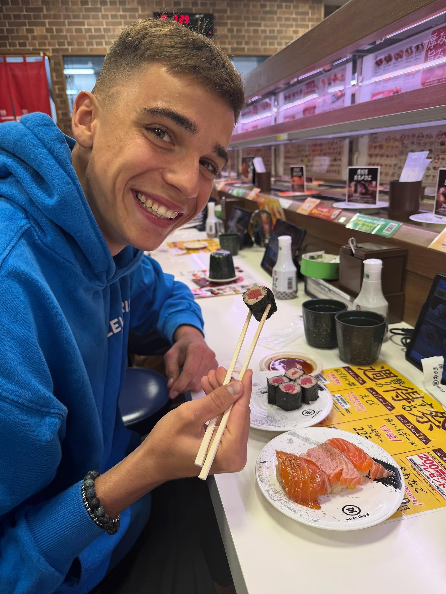 First day in Japan🇯🇵😗
Can‘t wait for the weekend to start…⚡️