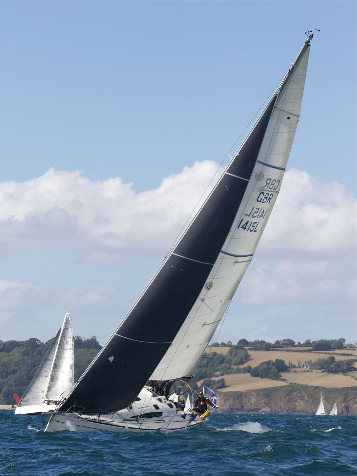 ⚡️Last chance to race Mad Dash this year⚡️
Crew spots for the Hamble Winter Series on Mad Dash are almost gone. ⛵️🔥
This is your shot to be part of Solent’s biggest winter racing series – fast pace, sharp tactics, and that unbeatable team buzz. 💨🌊
#HambleWinterSeries #MadDash #SailingHounds #RaceWithUs #SailingLife #SolentRacing #CrewWanted #YachtRacingUK #SailingAdventure #SailingCrew #OffshoreRacing #YachtLife #SailingAddict #SailRacing #SailingGoals #SailingCommunity #SailingExperience #SailingFun #SailingSeason #SailingPassion #AdventureAwaits #OceanRacing #SailingDay #GetOnBoard #FOMO #SailingChallenge #SailingLifestyle #WinterRacing #YachtRacingLife #SailingInspiration