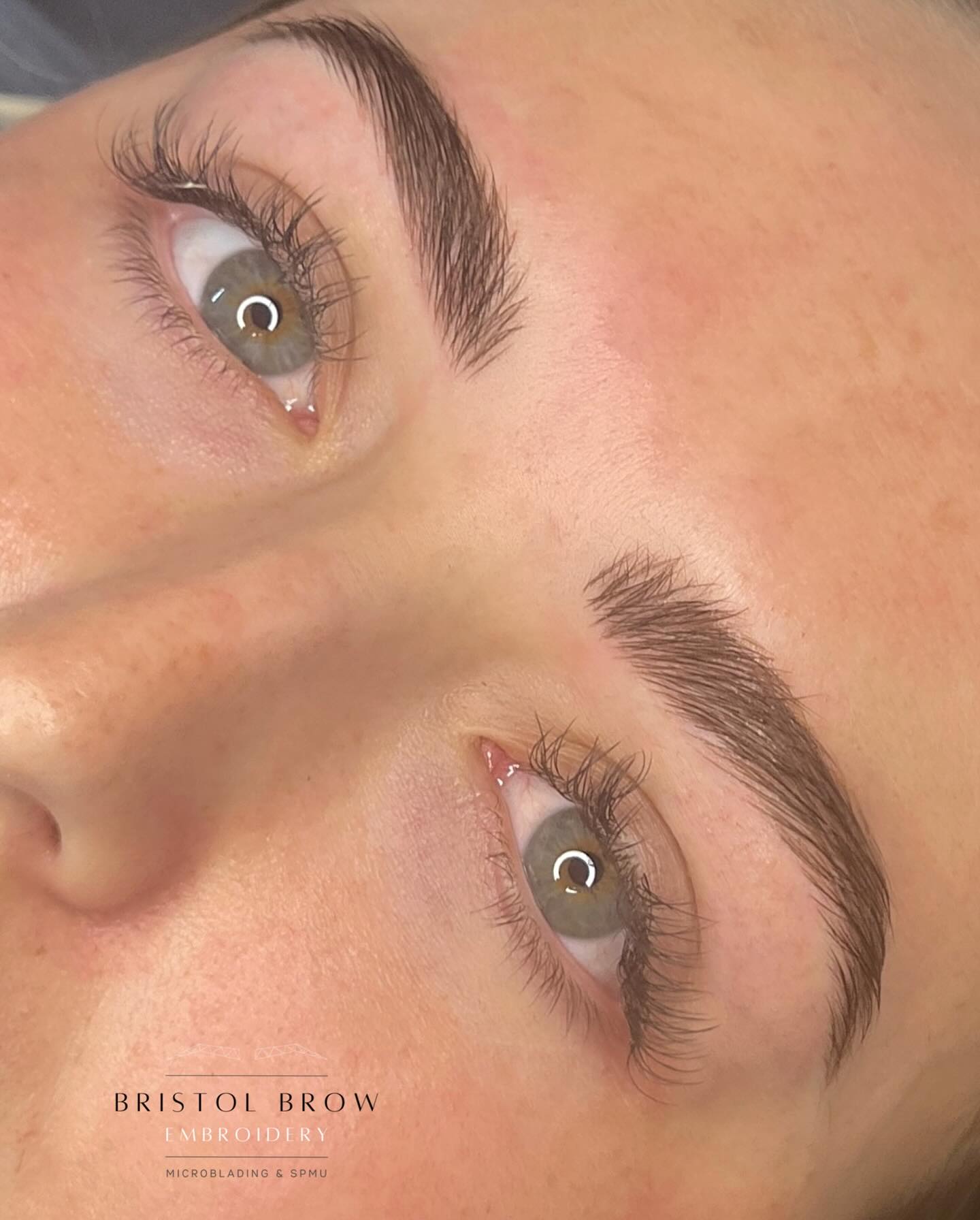 Just some seamlessy blended and natural Microblading for your Tuesday night feed 🤤🤤
____________________________
🗓️ BOOK NOW - Link in Bio (this shows next Availability)
🌐 Further Information on Services & Prices at www.bristolbrowembroidery.co.uk
🏡 Home-Based Studio in Westbury-on-Trym, Bristol
⭐️ Five Star Google Reviews
💬 DM or Text 07920575556 with further enquires
________________________
#hyperrealismbrows
#hyperrealistic #homebasedstudio #bristolmicroblading #bristolbrowembroidery #semipermanentmakeup #microbladingbristol #browsonfleek #bristolbeauty #homebeautystudio #bristolmakeupartist #browtransformation #semipermanentbrows #bristolglam #microbladinguk #homesalon #naturalbrows #sculptedbrows #bristolbeautyservices #bristolbeautytherapist #browenhancement #bristolsemipermanentmakeup #nanobrows #bristolnanobrows #naturalbrows