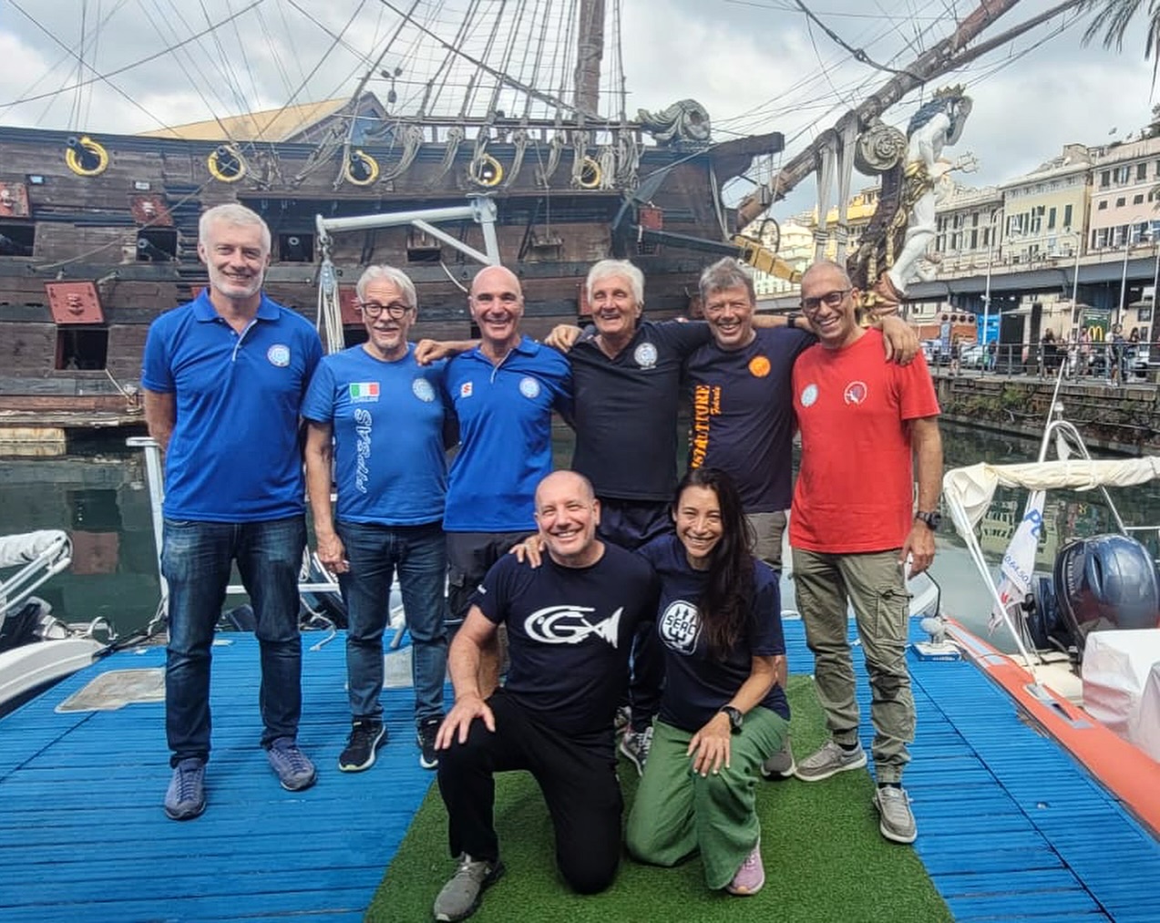 Oggi super festa per il Goggler Club Milano!
Paolo e Alessandra sono diventati ufficialmente istruttori❤️
È stato un percorso lungo ma con la passione e l’impegno i nostri nuovi due istruttori sono riusciti ad ottenere quello che volevano!!
Bravissimi a nome di tutto il club💙💙
#dive #diving #apnea #subacquea #freediving #milano #submilano #apneamilano #divingtrip #subacquei #clubapnea #clubsubmilano #immersioni #clubapneamilano