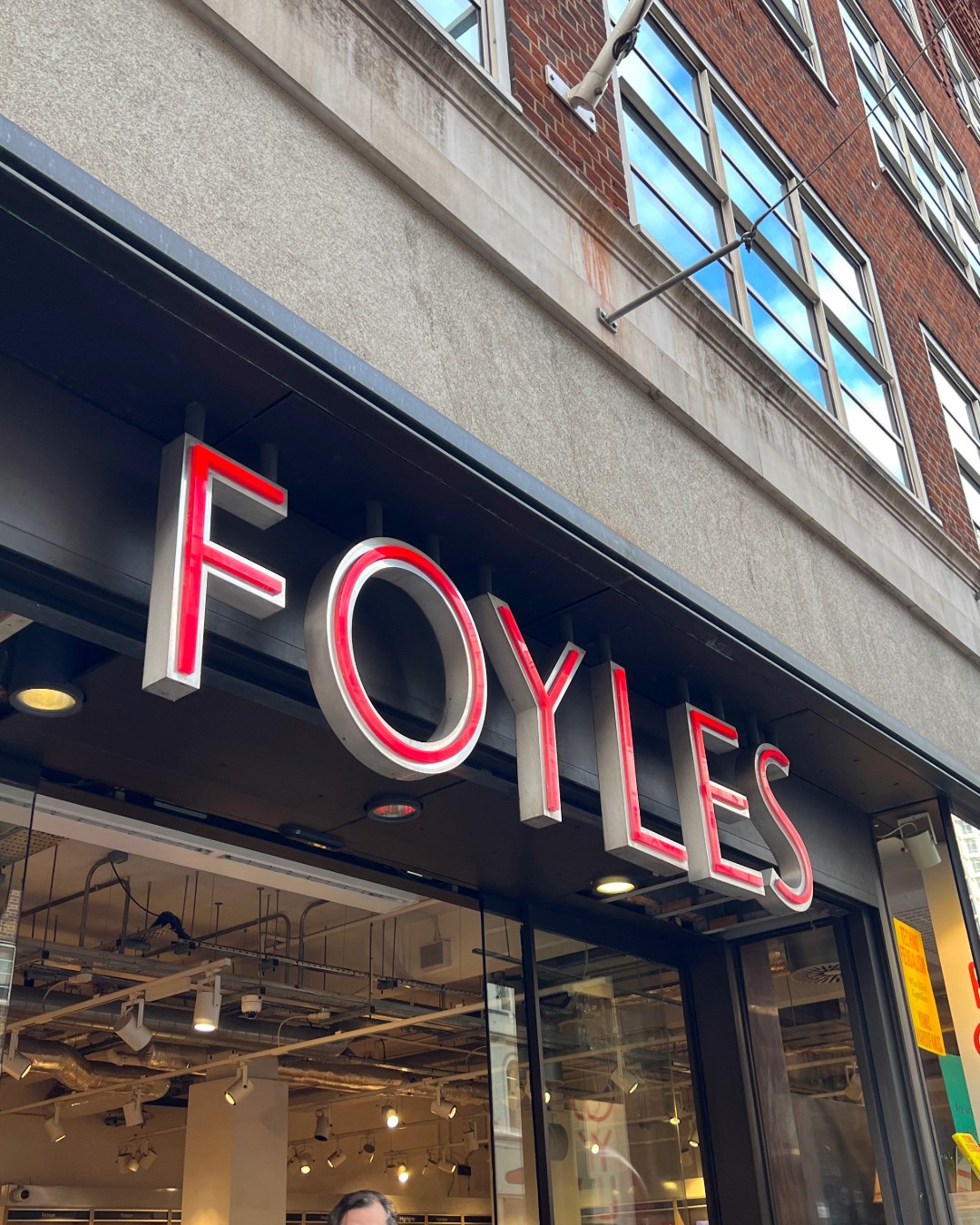 Have you got your tickets for our event at @foylesforbooks yet? Join Maggie and Jane on 12 October at 3pm for an afternoon of learning and conversation. We will be doing book signings after!
Get your tickets here:
https://www.foyles.co.uk/events/my-little-black-book-a-blacktionary