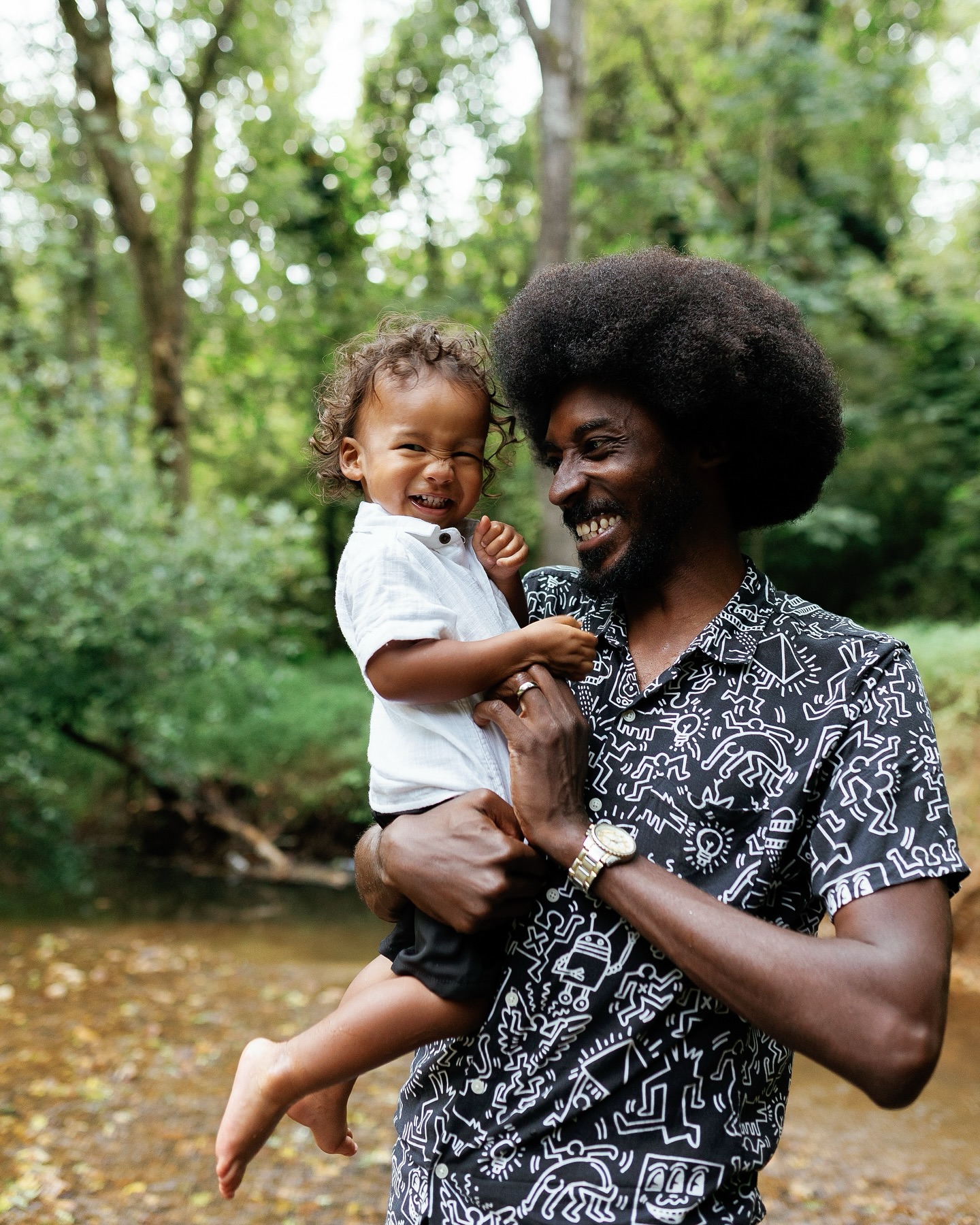The Moores 🤍
Katie + Kellen were in town from California for the weekend, and we finally got to make their family pics a reality! The ones of Miles in the creek are peak childhood to me and I love them so much.