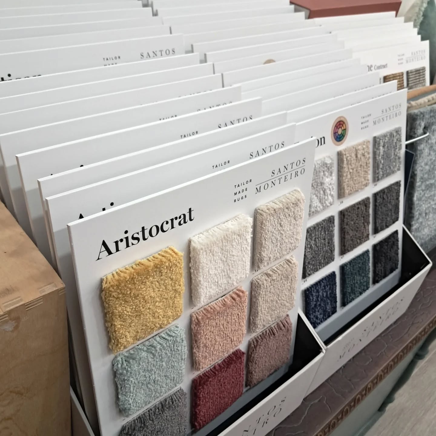 We’re excited to announce our new partnership with Santos Monteiro – Tailor Made Rugs! 🌿✨
You can now browse their beautiful samples in our shop and order your dream rug directly through us.
Come by and discover high-quality, custom rugs made with care and craftsmanship.
📍 Visit us at Mar Interiors to explore the collection!
.
#TailorMadeRugs #RugLove #HomeStyling #InteriorInspiration #CustomRugs #RugDesign #InteriorGoals #TapetesPorMedida #DesignDeInteriores #DecoraçãoDeInteriores #TapetesPersonalizados #SantosMonteiro #MarInteriors #SustainableDesign #HomeAndLiving