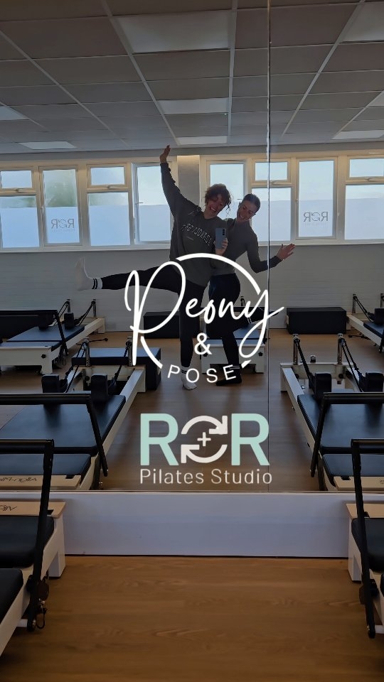 Just two girls at reformer pilates 👯♀️
The two of us had so much fun visiting @reform__reset this morning, one of the venues for our festive lineup (link in bio to book).
We got the giggles, we got sweaty, we got bum cramp and had the best time.
We'll definitely be back again next week, thank you Lottie for such a great class!