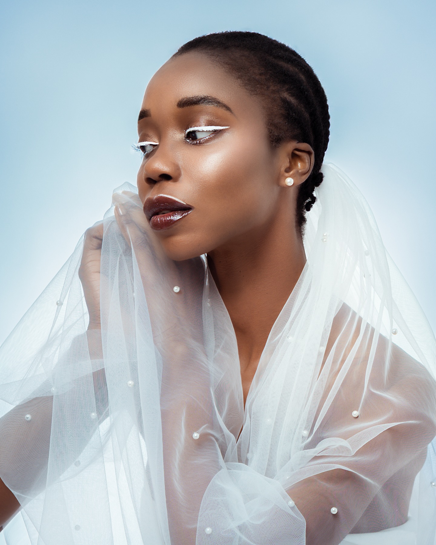 ✨ Editorial magic with the breathtaking Ajiana @itzajiana ✨
From concept to final frame, this shoot was one of those ideas that came to life exactly how I envisioned it. I wanted to blend softness and strength—a delicate bridal-inspired look paired with bold, striking white strokes. The result? A portrait that feels both ethereal and powerful.
Shot in my Lisburn studio.
📸 MesinaPhoto
💄 Debbie McKibbin
#EditorialPhotography #BridalEditorial #FineArtPortrait #CreativePortraiture #EditorialStyle #StudioPhotography #LisburnStudio #NorthernIrelandPhotographer #NIphotographer #LisburnLife #BelfastPhotographer #IrelandCreatives #PortraitInspiration #ModernBridal #ArtisticPortrait #FashionPortraiture #ContemporaryPhotography