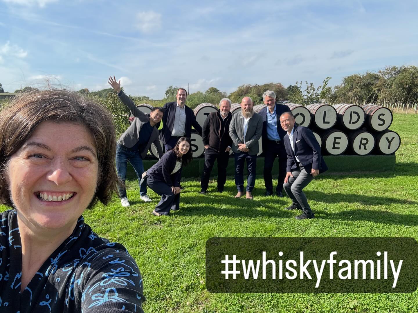 A big thank you to our member @cotswoldsdistillery and @daniel_szor for hosting a truly inspiring session with Suntory Spirits. 🌍🥃
From tradition to innovation, the conversation spanned the global whisky stage — celebrating the craft, culture, and community that connect us all.
Here’s to shared knowledge, stronger ties, and raising the profile of English Whisky worldwide. ✨
#EnglishWhisky #EnglishWhiskyGuild #GlobalWhisky #CotswoldsDistillery #suntoryhighball #suntorywhisky