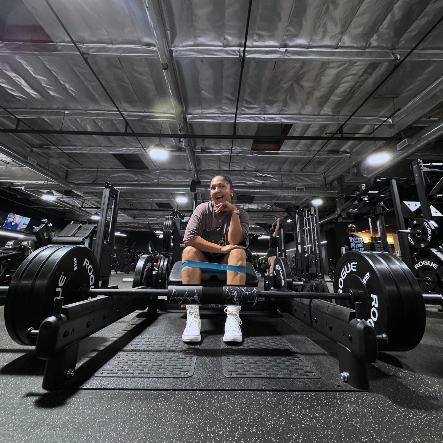 Casually hitting PR’s at @cvmpound
Our client Crystal just hit 275lbs on barbell hip thrust! 🔥